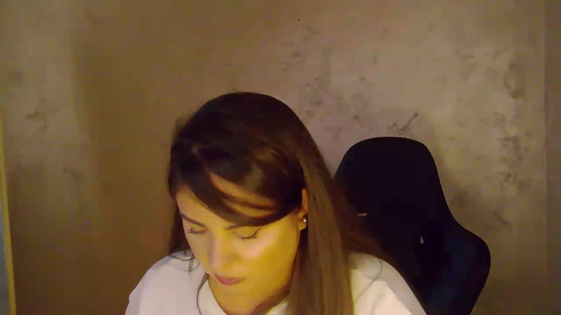 Gallery image thumbnail from NotVanilla's myfreecams stream on, 08/20/2026, 02:45 image 10 of 20