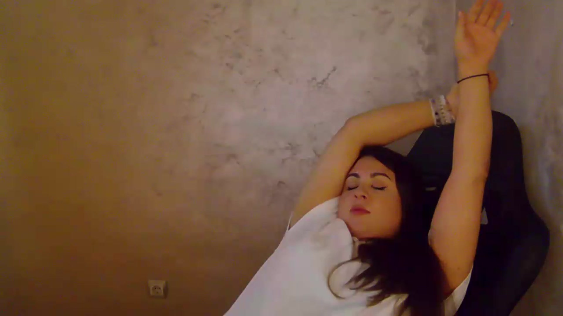 Gallery image thumbnail from NotVanilla's myfreecams stream on, 08/20/2026, 03:51 image 15 of 20