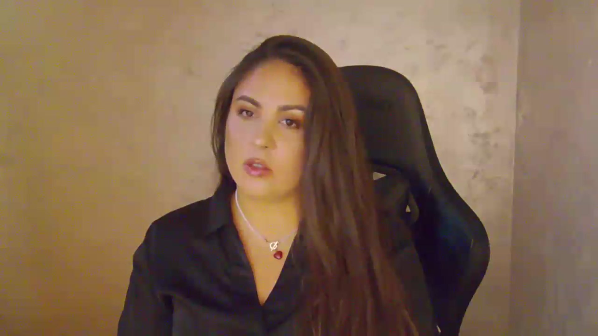Gallery image thumbnail from NotVanilla's myfreecams stream on, 08/21/2026, 23:27 image 4 of 20