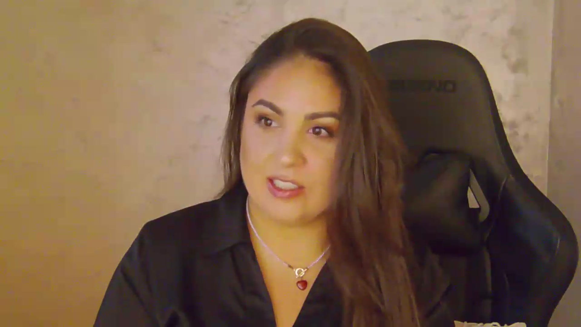 Gallery image thumbnail from NotVanilla's myfreecams stream on, 08/21/2026, 23:27 image 18 of 20