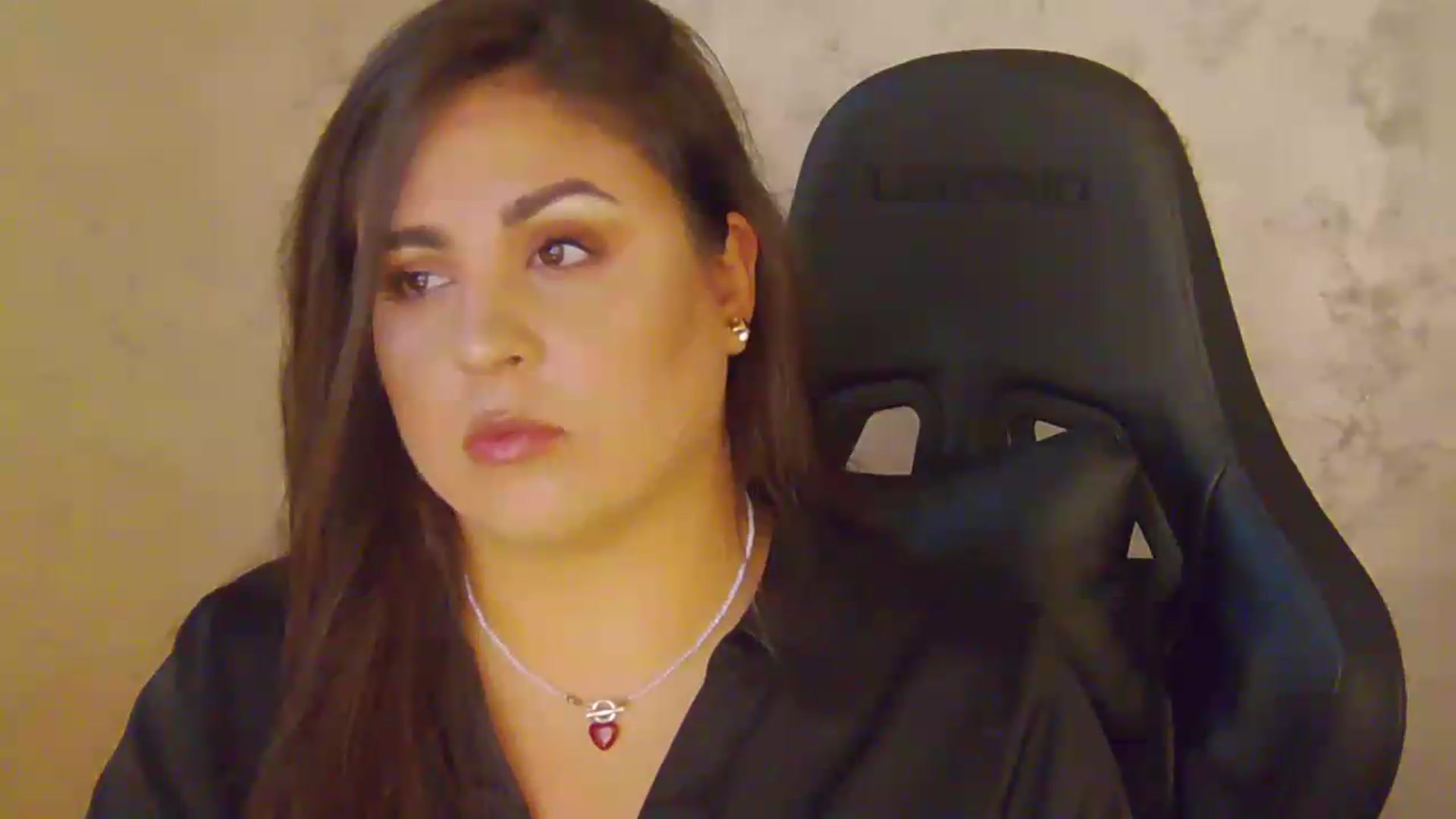Gallery image thumbnail from NotVanilla's myfreecams stream on, 08/21/2026, 23:27 image 8 of 20