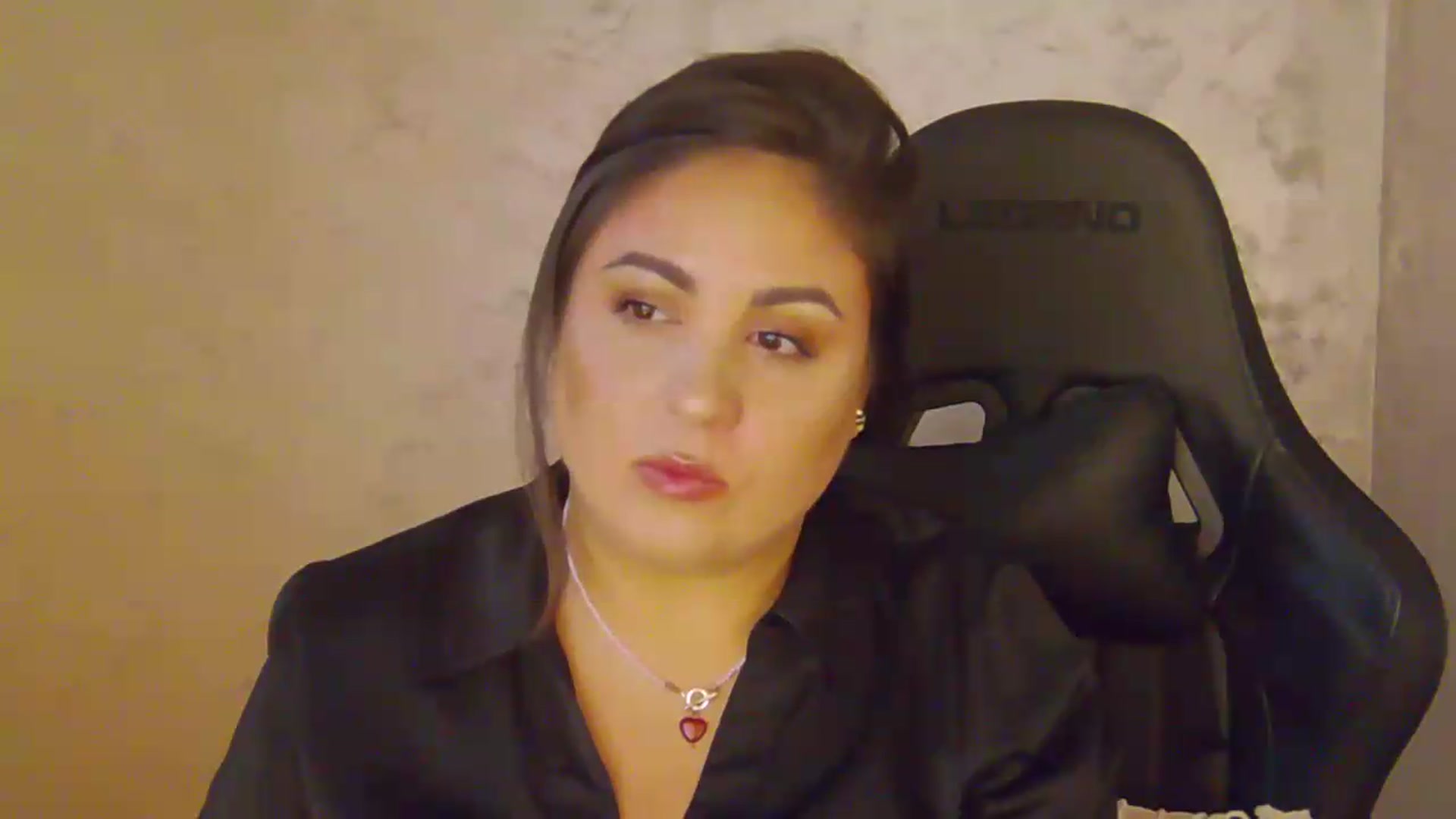 Gallery image thumbnail from NotVanilla's myfreecams stream on, 08/21/2026, 23:27 image 16 of 20