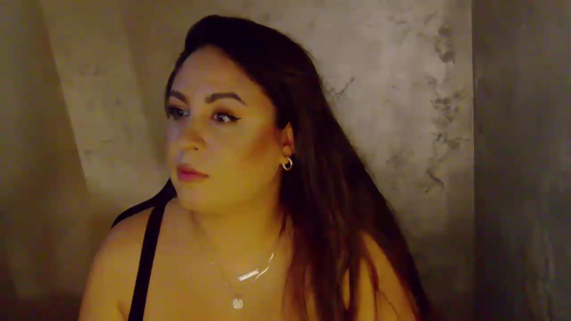 Gallery image thumbnail from NotVanilla's myfreecams stream on, 08/24/2026, 24:55 image 16 of 20