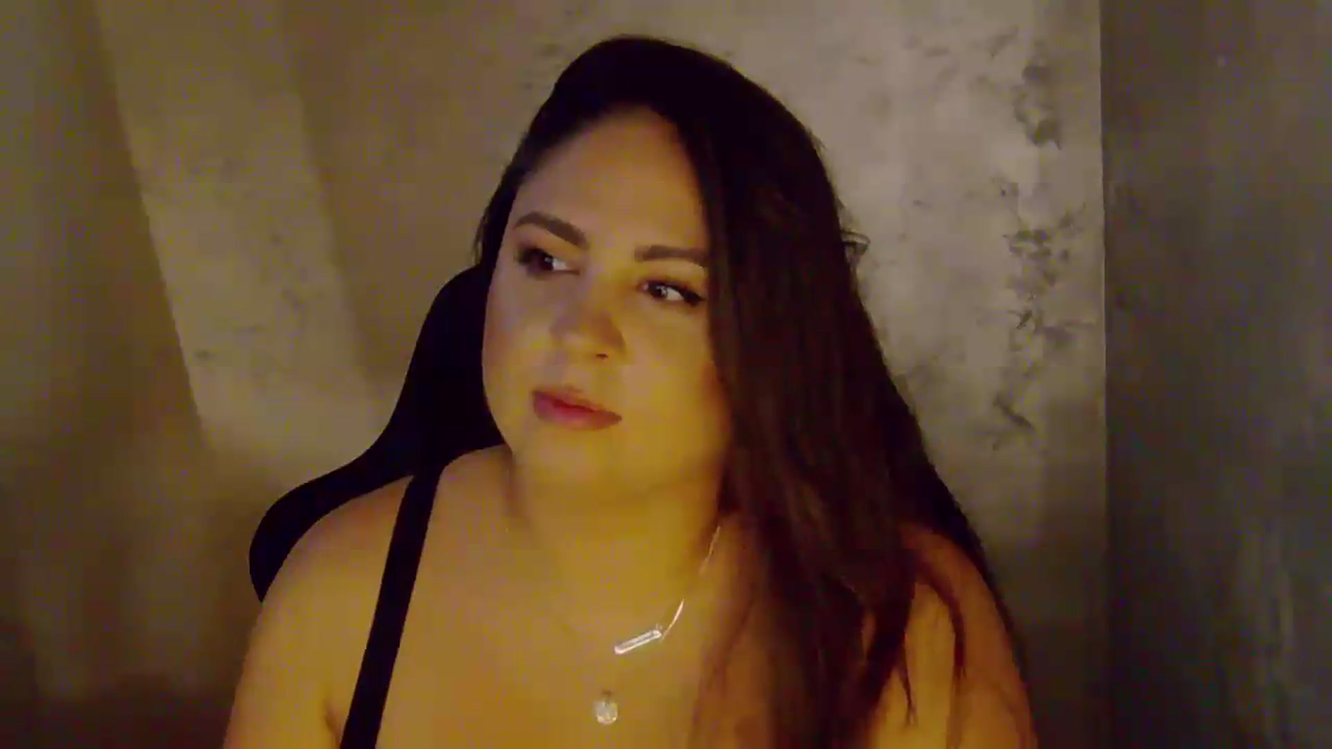 Gallery image thumbnail from NotVanilla's myfreecams stream on, 08/24/2026, 24:55 image 15 of 20
