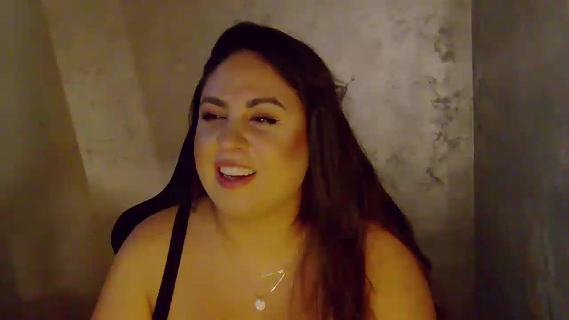 Gallery image thumbnail from NotVanilla's myfreecams stream on, 08/24/2026, 24:55 image 18 of 20