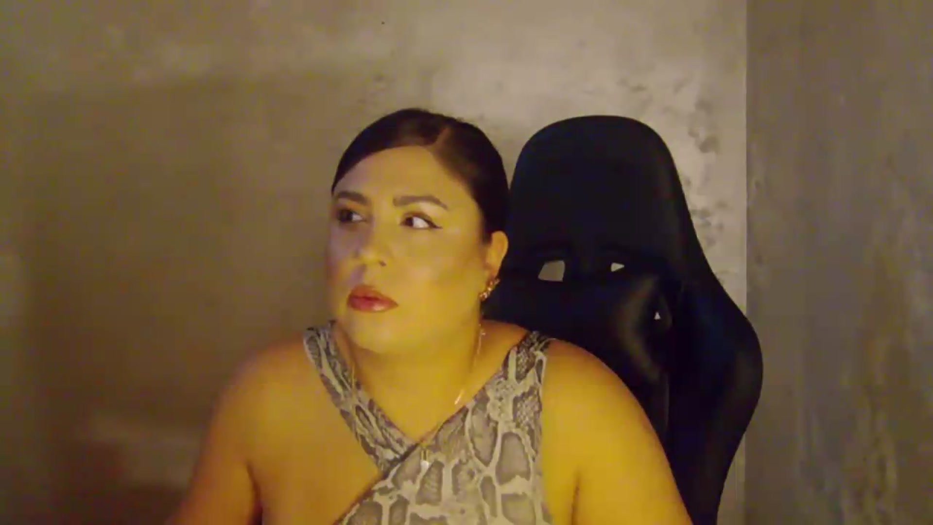 Gallery image thumbnail from NotVanilla's myfreecams stream on, 08/24/2026, 22:28 image 2 of 20