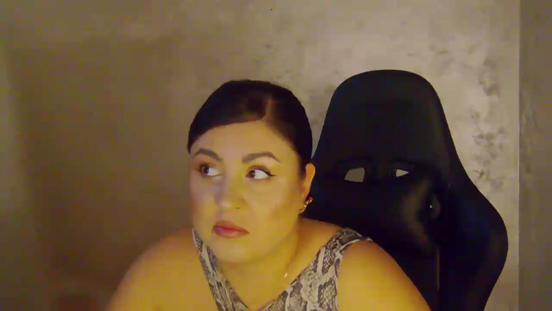 Gallery image thumbnail from NotVanilla's myfreecams stream on, 08/25/2026, 24:02 image 8 of 20