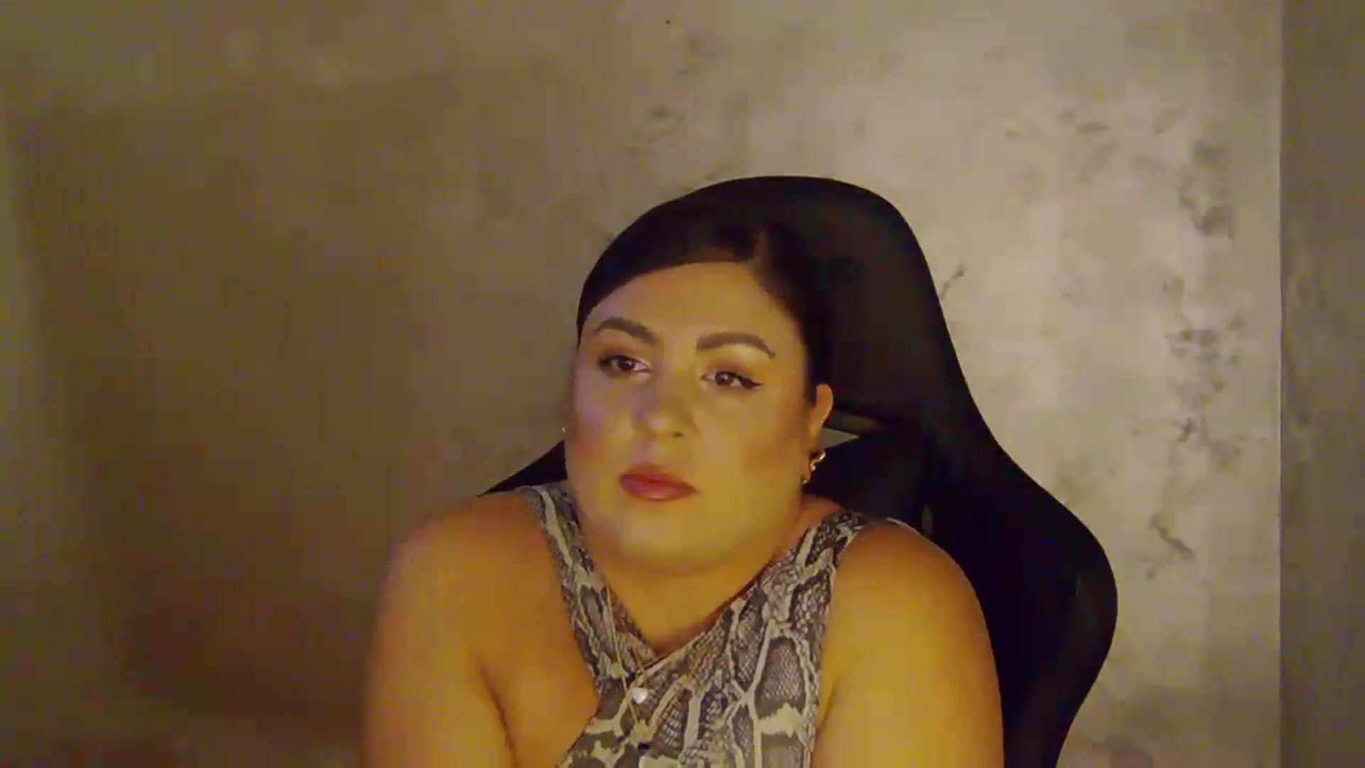 Gallery image thumbnail from NotVanilla's myfreecams stream on, 08/25/2026, 24:02 image 13 of 20