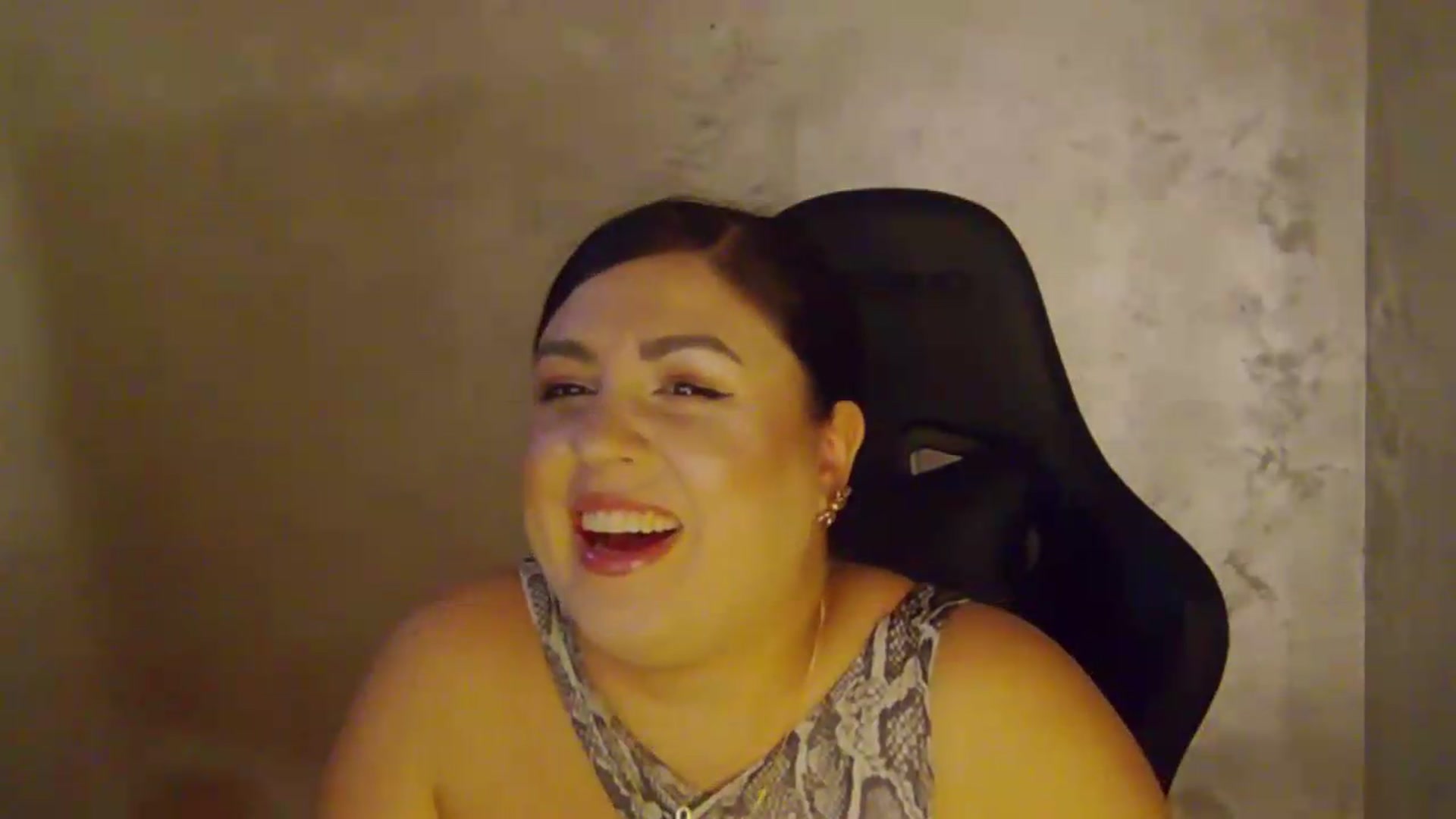 Gallery image thumbnail from NotVanilla's myfreecams stream on, 08/25/2026, 24:02 image 3 of 20