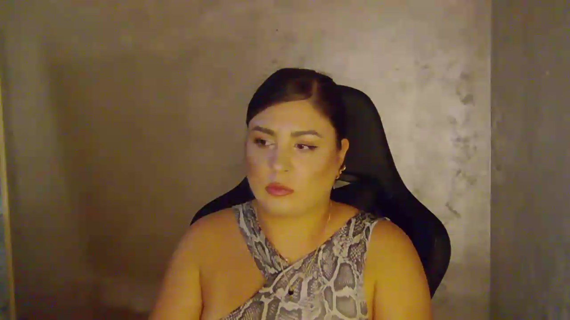 Gallery image thumbnail from NotVanilla's myfreecams stream on, 08/25/2026, 24:14 image 11 of 20
