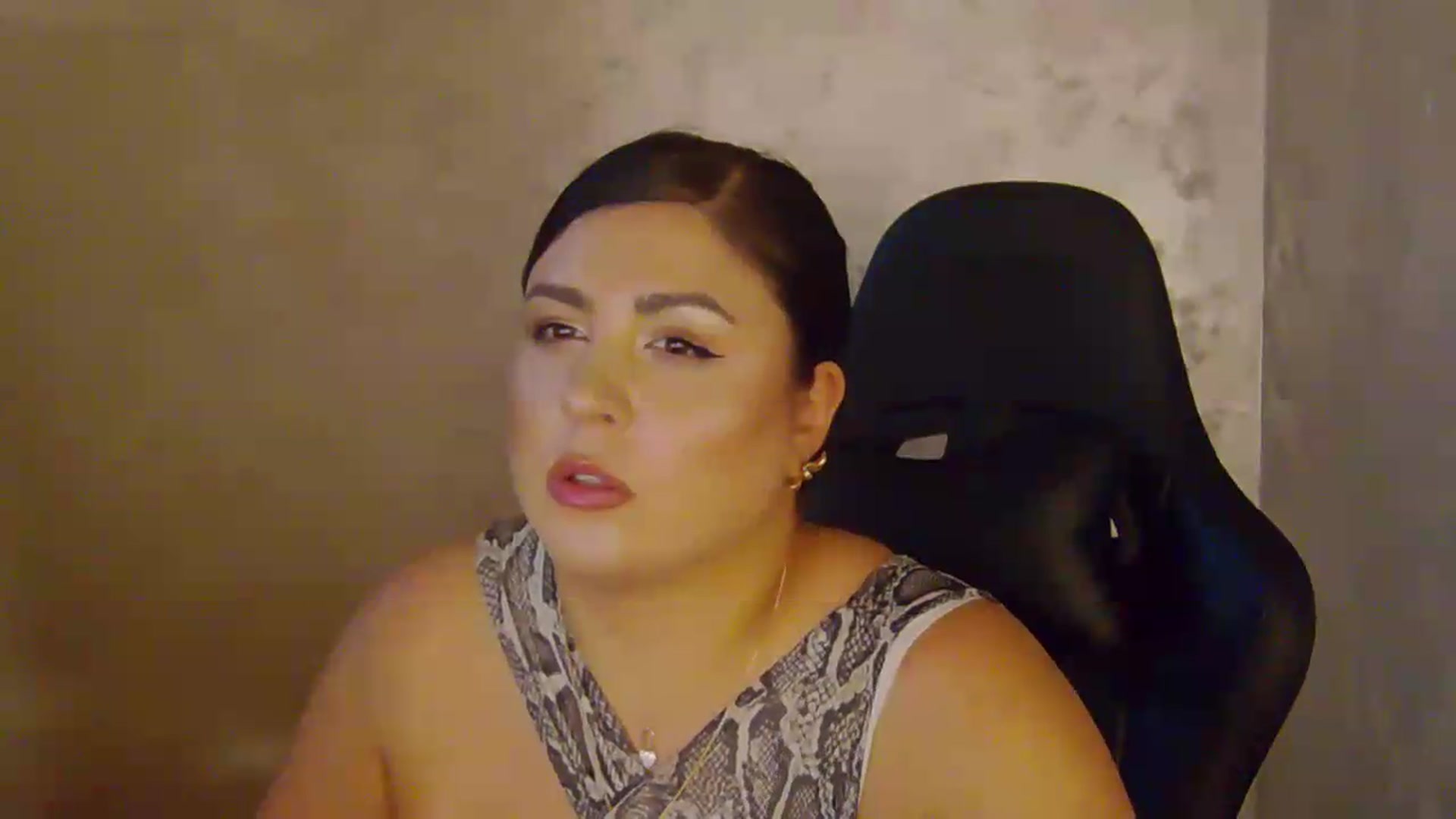 Gallery image thumbnail from NotVanilla's myfreecams stream on, 08/25/2026, 02:33 image 20 of 20