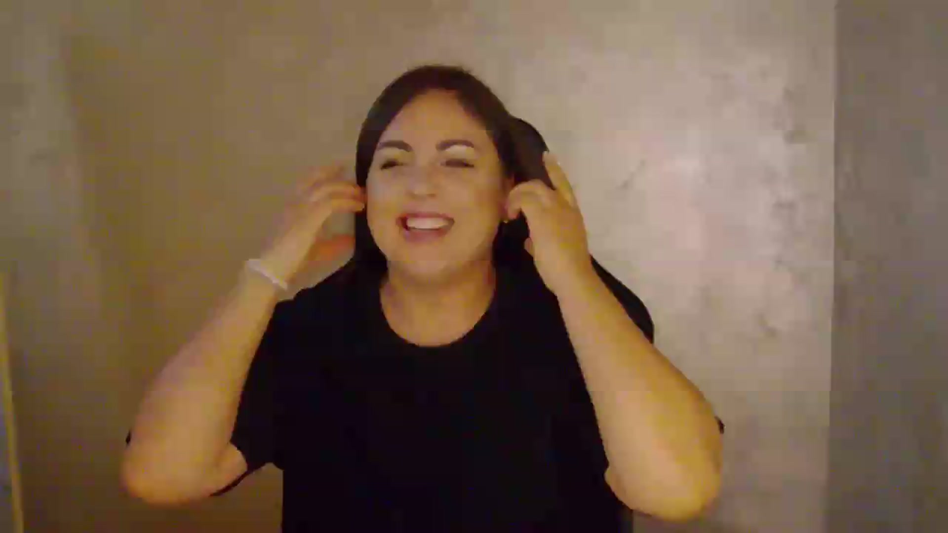 Gallery image thumbnail from NotVanilla's myfreecams stream on, 08/27/2026, 01:19 image 1 of 20