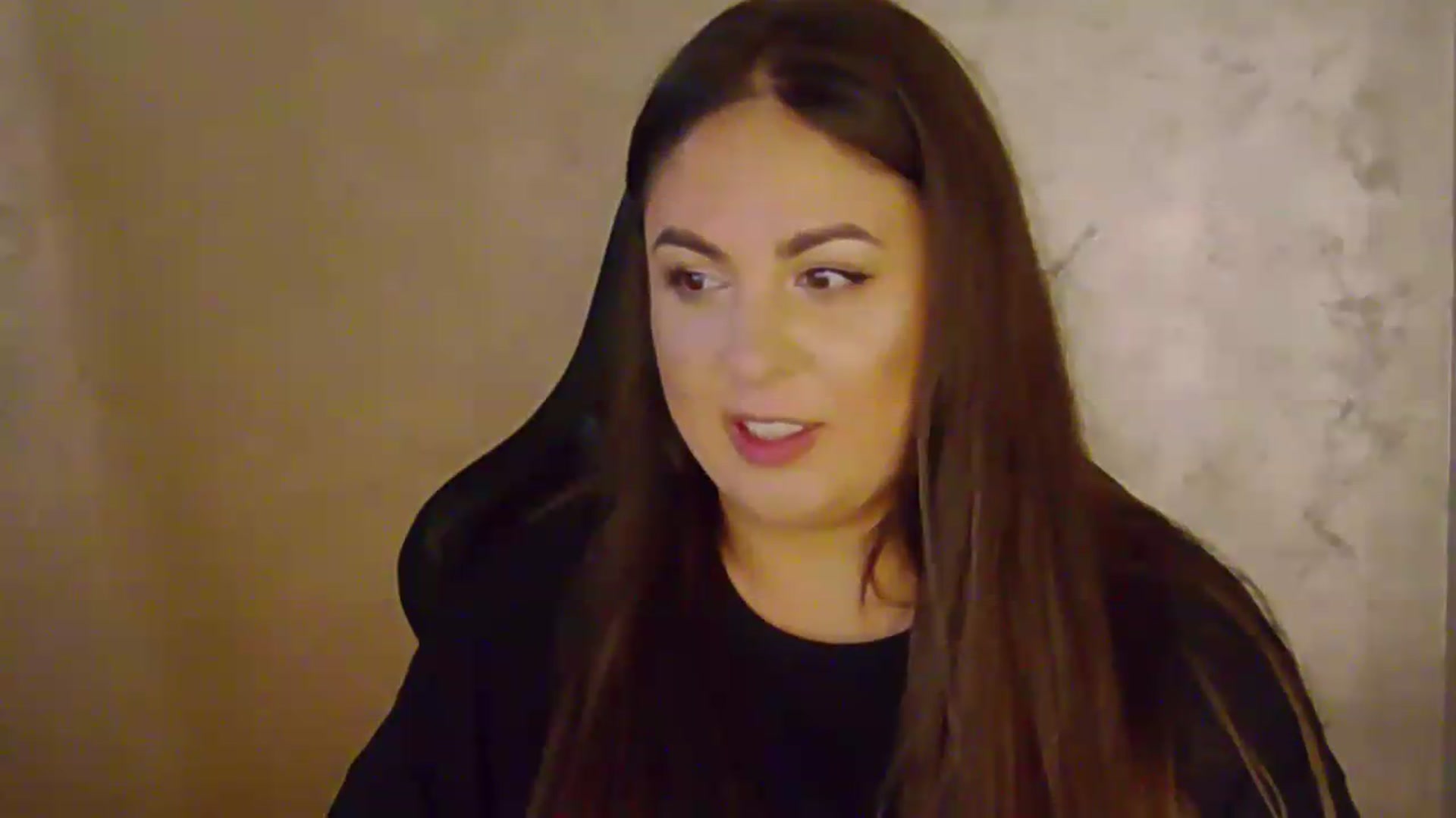 Gallery image thumbnail from NotVanilla's myfreecams stream on, 08/27/2026, 02:16 image 15 of 20