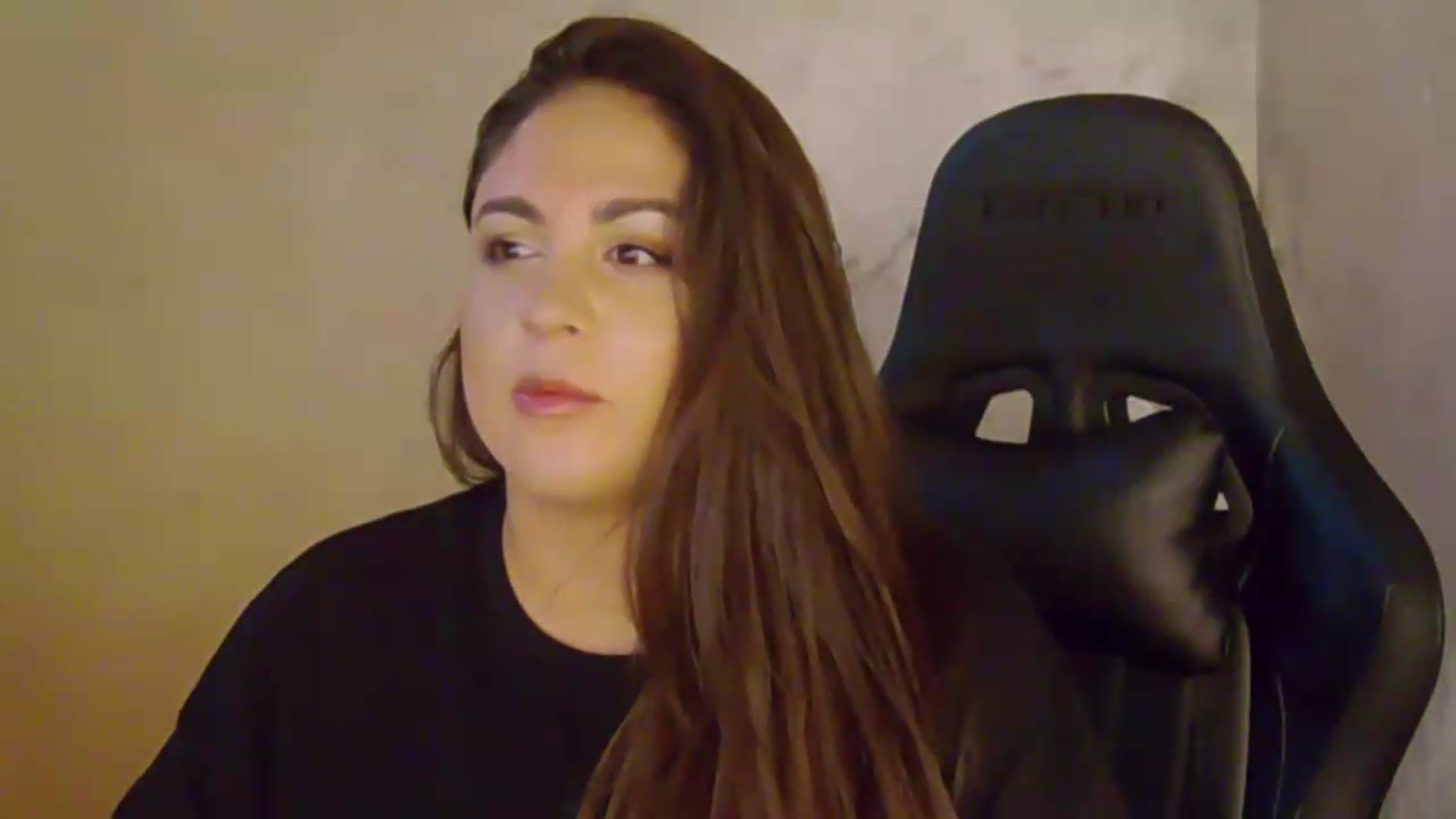 Gallery image thumbnail from NotVanilla's myfreecams stream on, 08/27/2026, 04:21 image 4 of 20