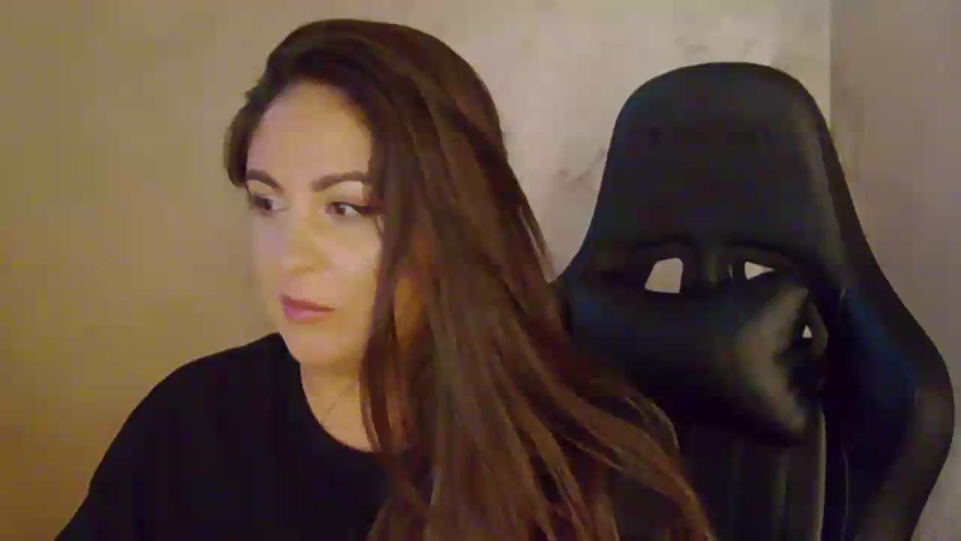 Gallery image thumbnail from NotVanilla's myfreecams stream on, 08/27/2026, 04:21 image 1 of 20