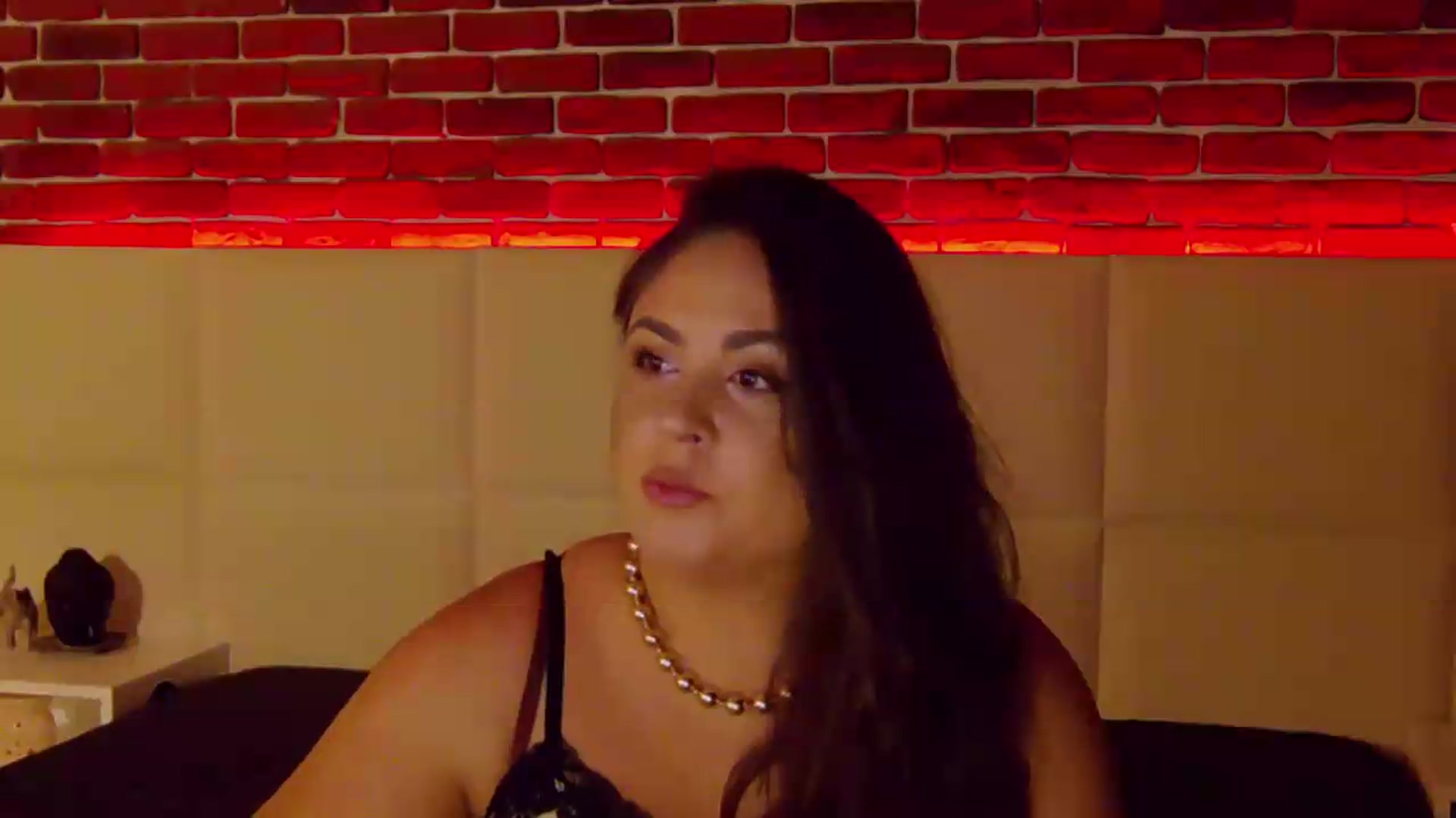 Gallery image thumbnail from NotVanilla's myfreecams stream on, 08/27/2026, 23:22 image 4 of 20