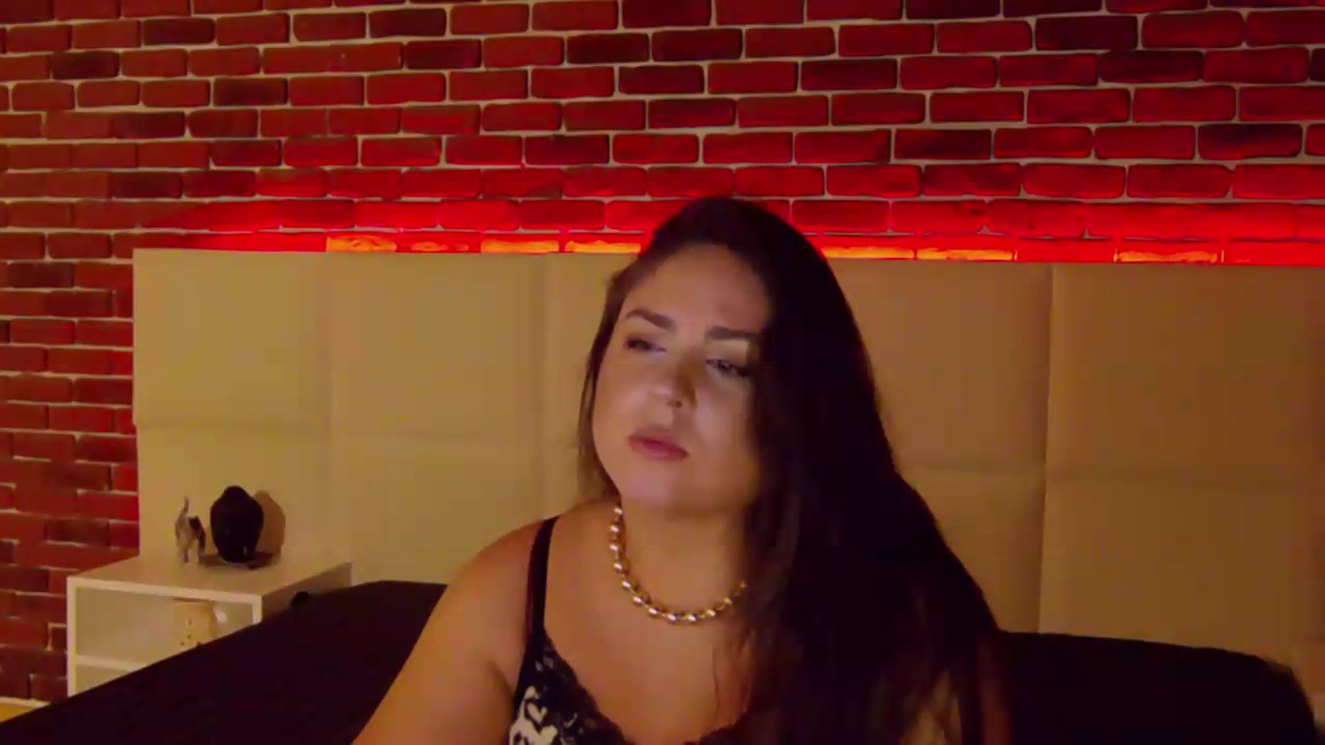 Gallery image thumbnail from NotVanilla's myfreecams stream on, 08/27/2026, 23:36 image 3 of 20
