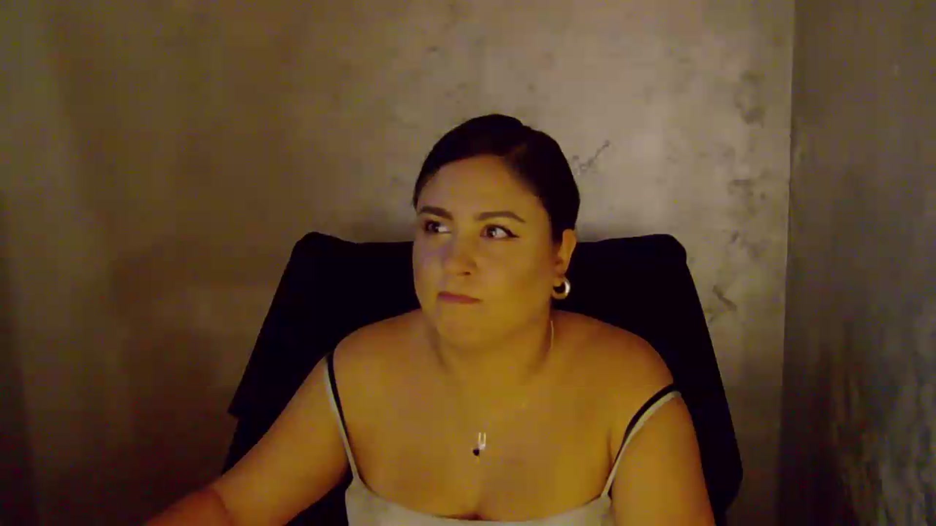 Gallery image thumbnail from NotVanilla's myfreecams stream on, 08/31/2026, 02:27 image 7 of 20