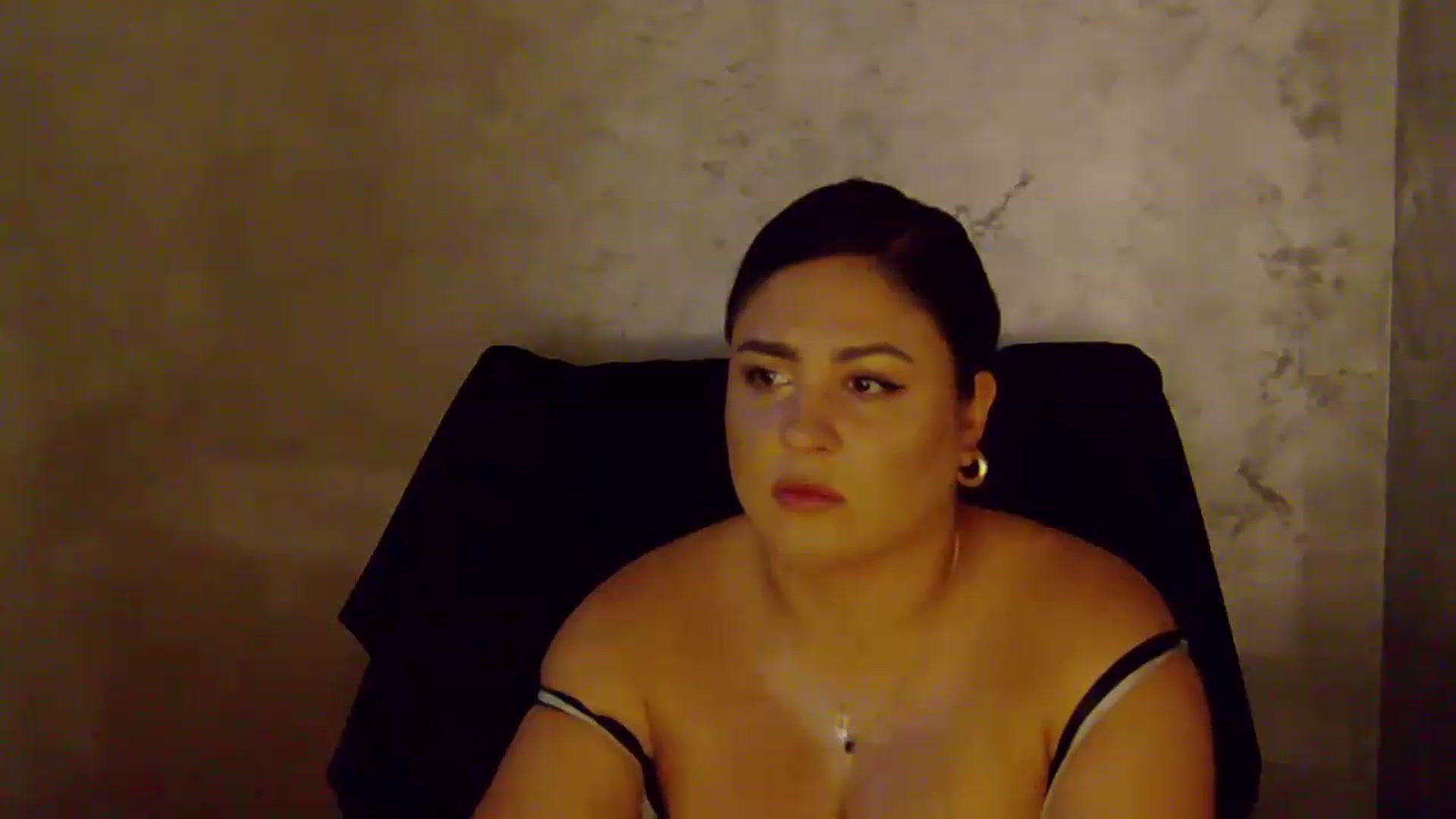 Gallery image thumbnail from NotVanilla's myfreecams stream on, 08/31/2026, 02:27 image 18 of 20