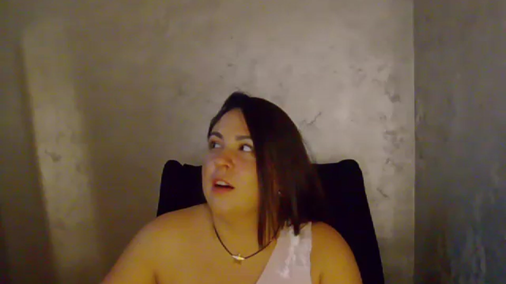 Gallery image thumbnail from NotVanilla's myfreecams stream on, 08/31/2026, 22:52 image 6 of 20