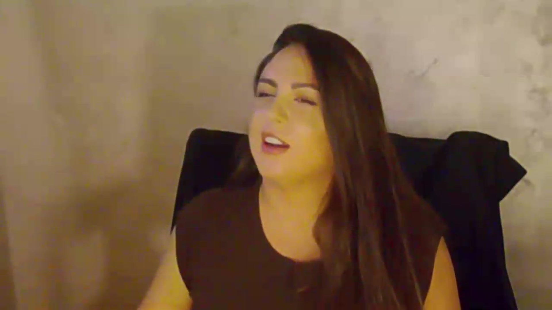 Gallery image thumbnail from NotVanilla's myfreecams stream on, 09/03/2026, 06:03 image 5 of 20