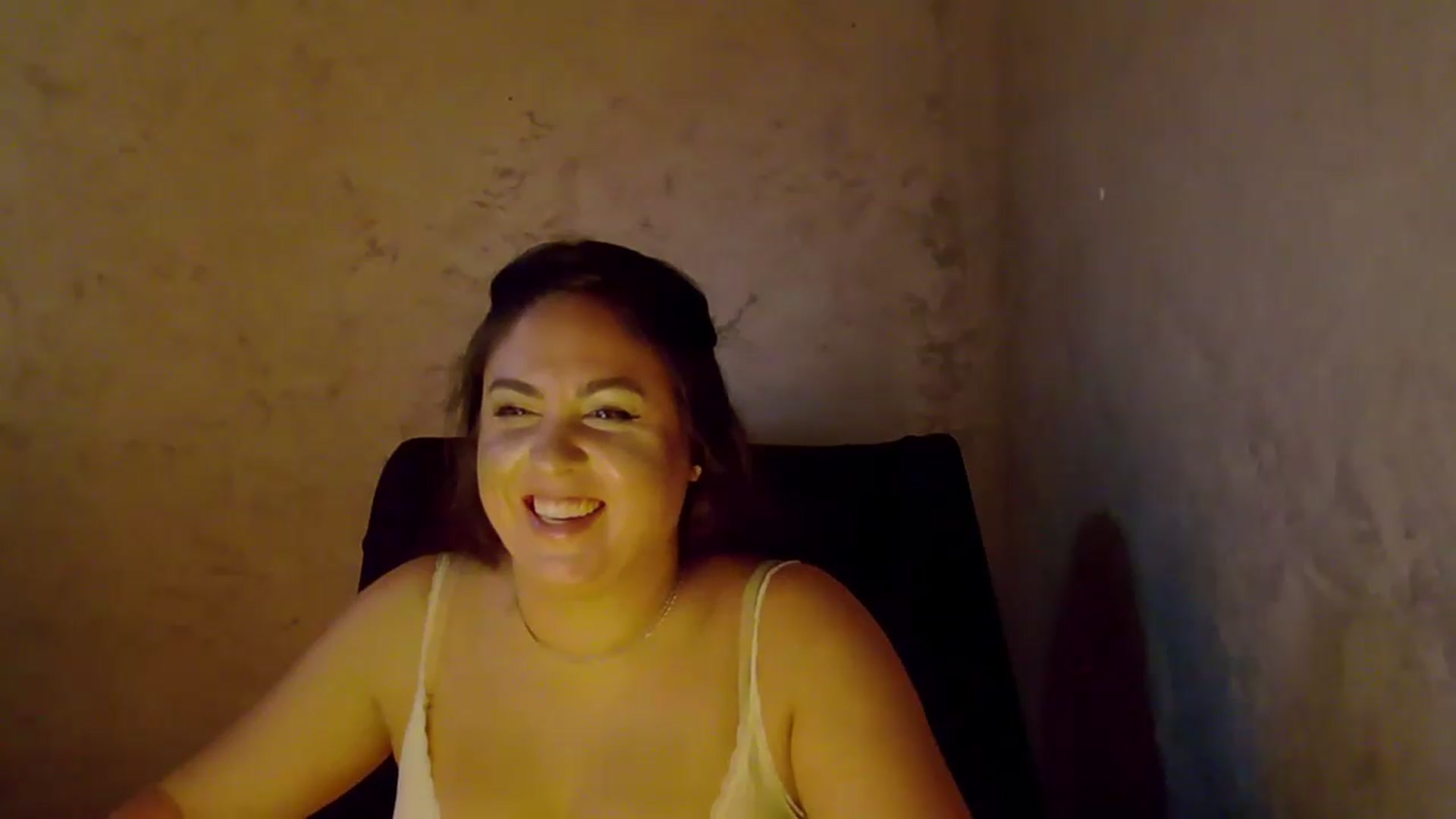 Gallery image thumbnail from NotVanilla's myfreecams stream on, 09/05/2026, 23:45 image 13 of 20