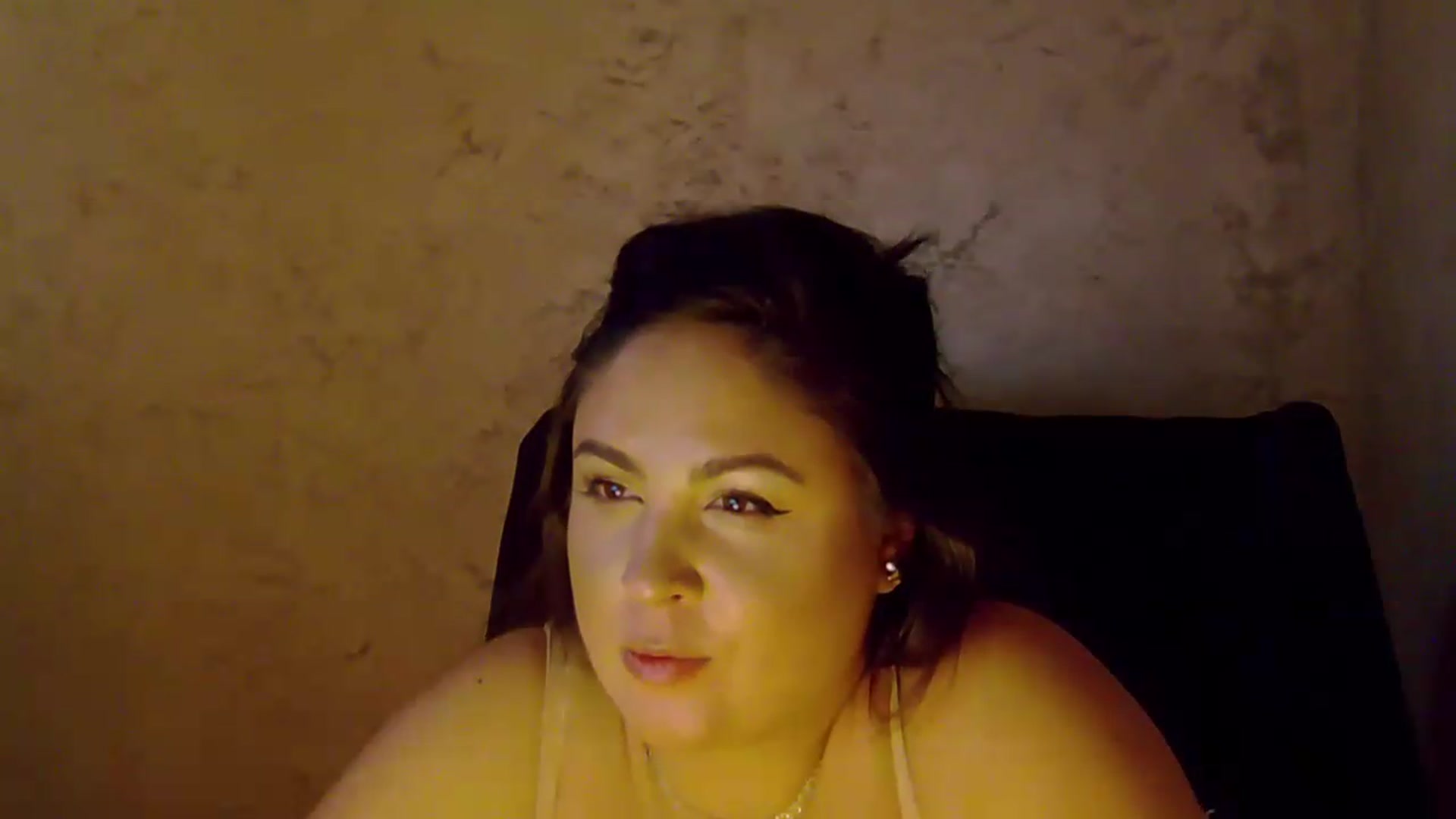 Gallery image thumbnail from NotVanilla's myfreecams stream on, 09/06/2026, 01:14 image 14 of 20