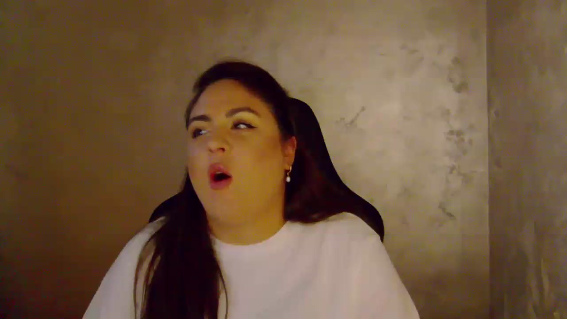 Gallery image thumbnail from NotVanilla's myfreecams stream on, 09/09/2026, 24:27 image 1 of 20