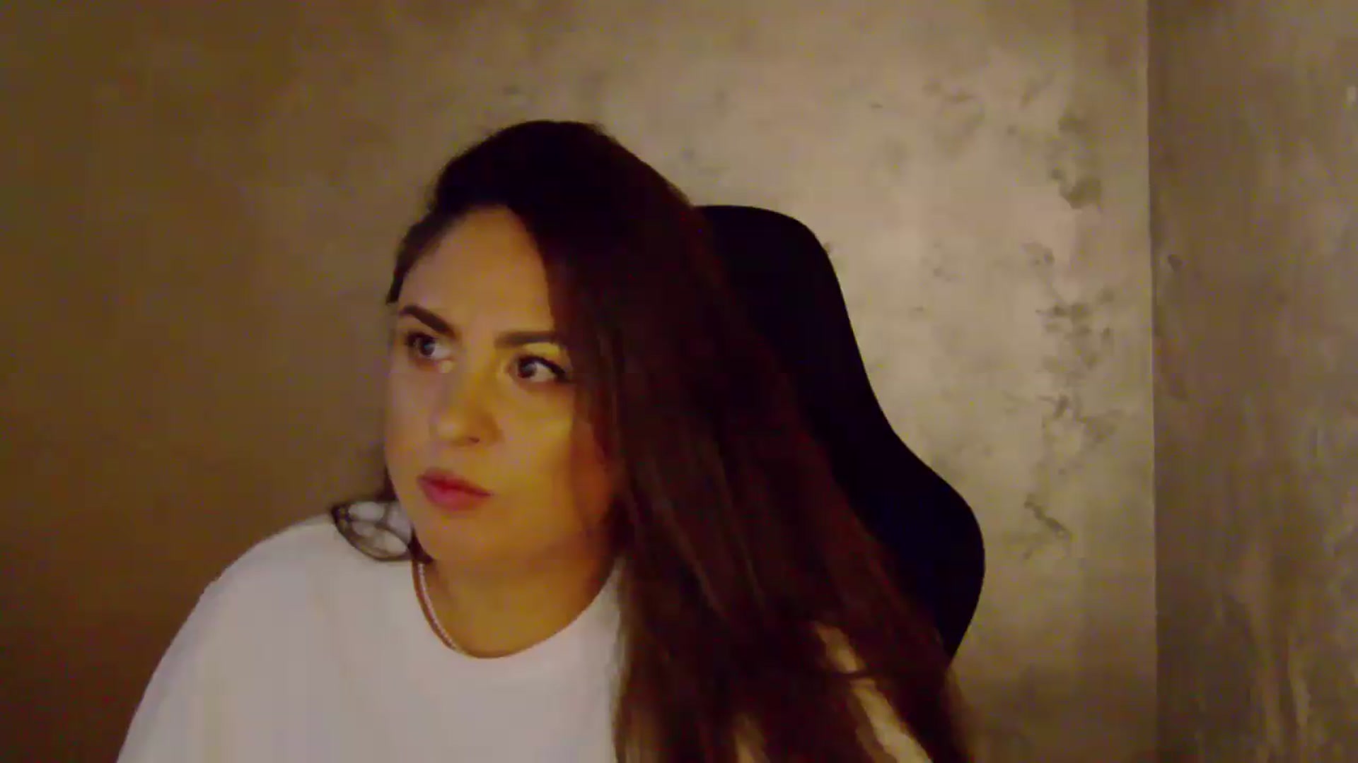 Gallery image thumbnail from NotVanilla's myfreecams stream on, 09/09/2026, 24:27 image 18 of 20