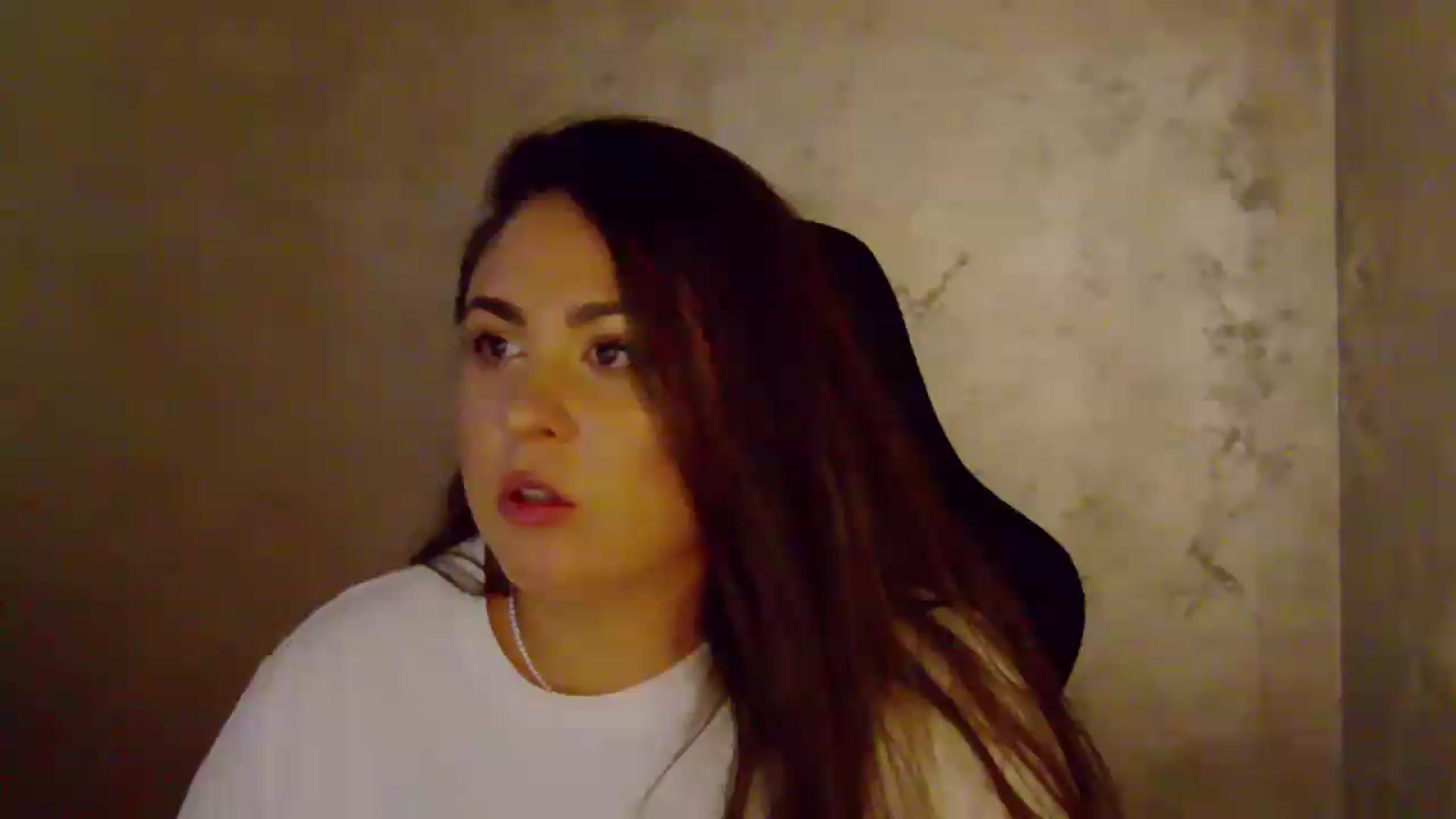 Gallery image thumbnail from NotVanilla's myfreecams stream on, 09/09/2026, 24:27 image 15 of 20