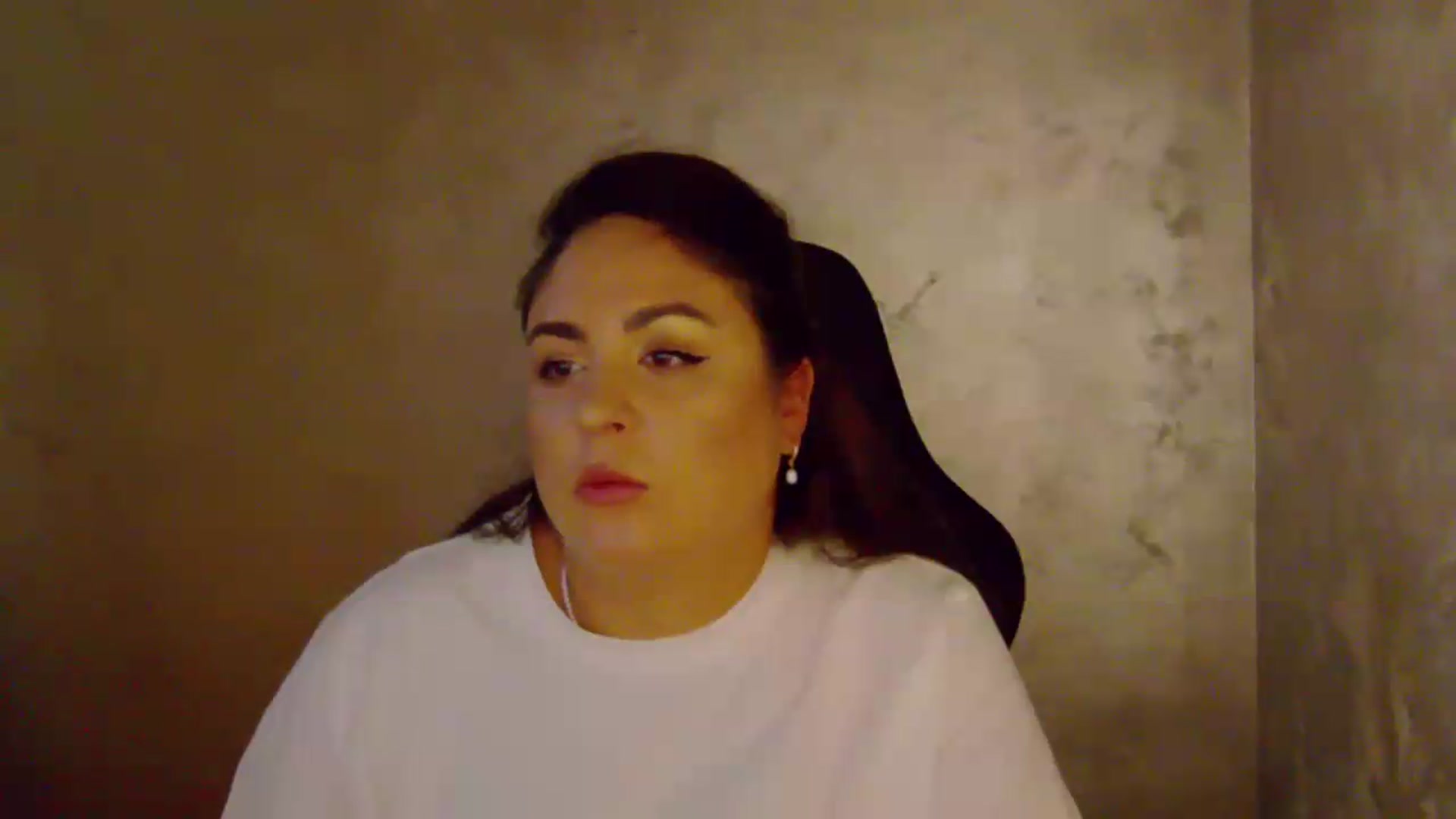 Gallery image thumbnail from NotVanilla's myfreecams stream on, 09/09/2026, 24:27 image 5 of 20