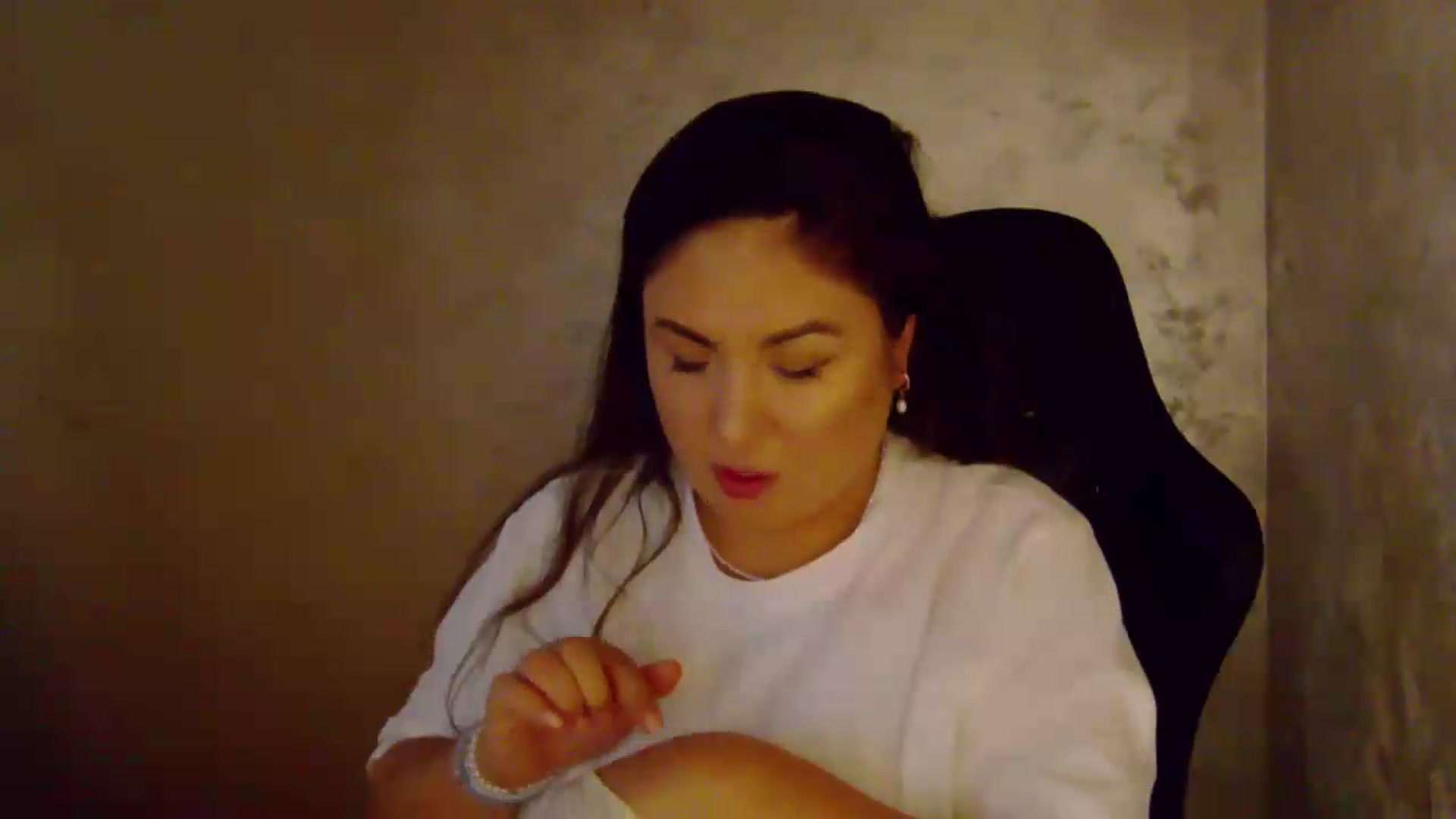 Gallery image thumbnail from NotVanilla's myfreecams stream on, 09/09/2026, 02:11 image 16 of 20
