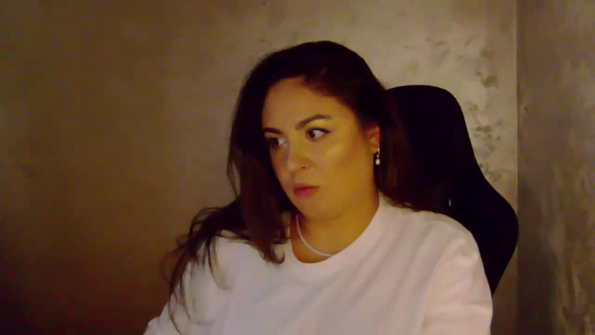 Gallery image thumbnail from NotVanilla's myfreecams stream on, 09/09/2026, 02:11 image 18 of 20