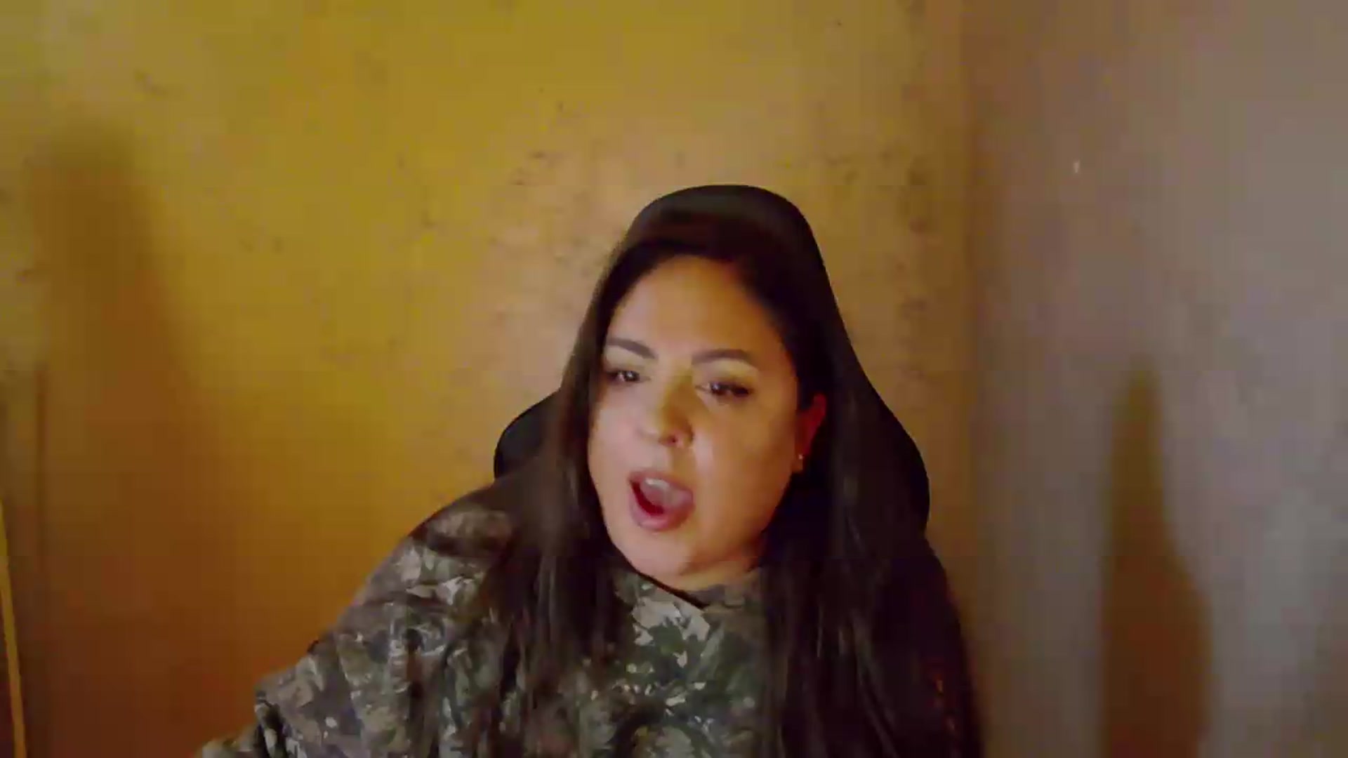 Gallery image thumbnail from NotVanilla's myfreecams stream on, 09/15/2026, 23:45 image 20 of 20