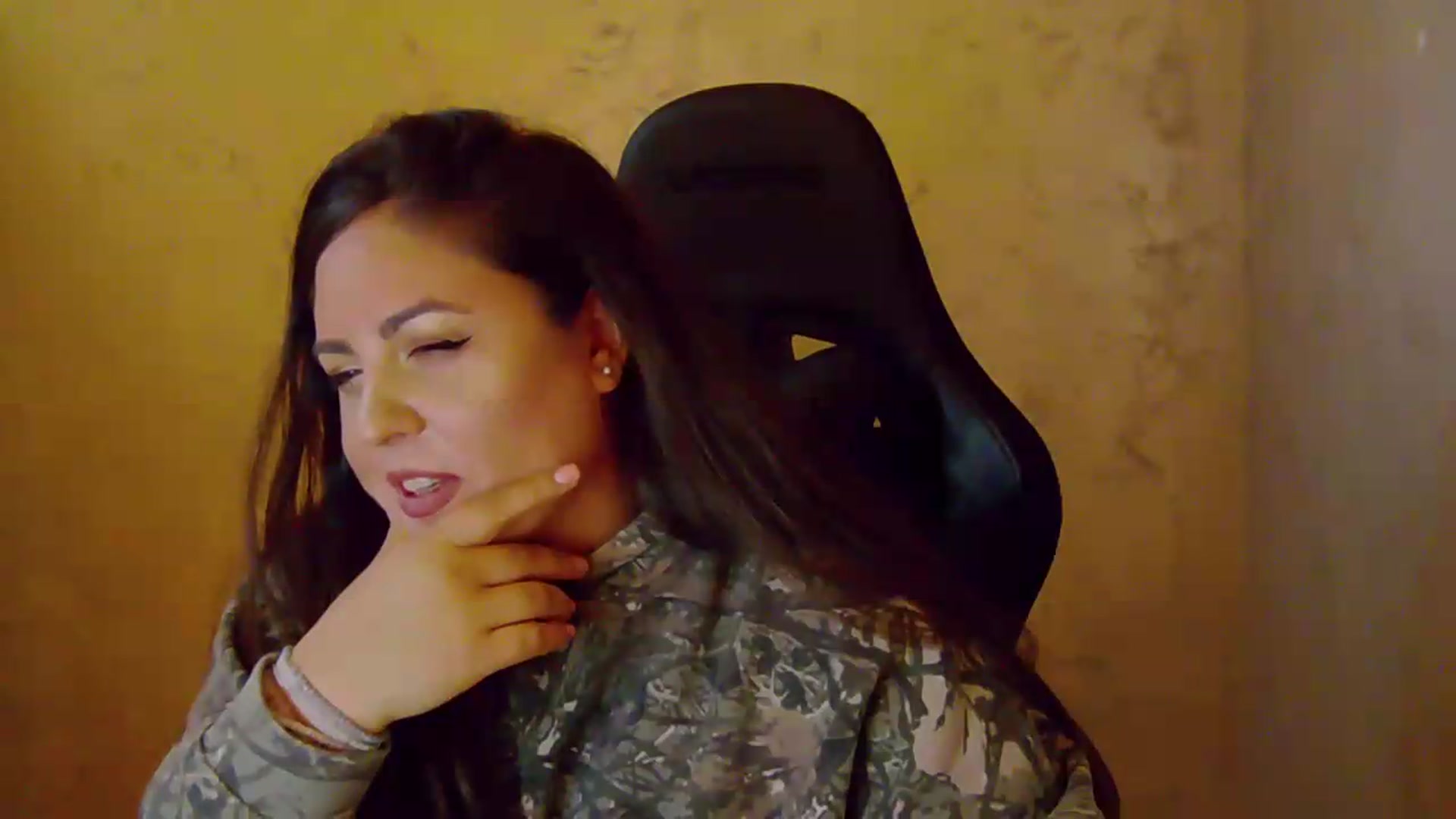 Gallery image thumbnail from NotVanilla's myfreecams stream on, 09/15/2026, 23:45 image 3 of 20