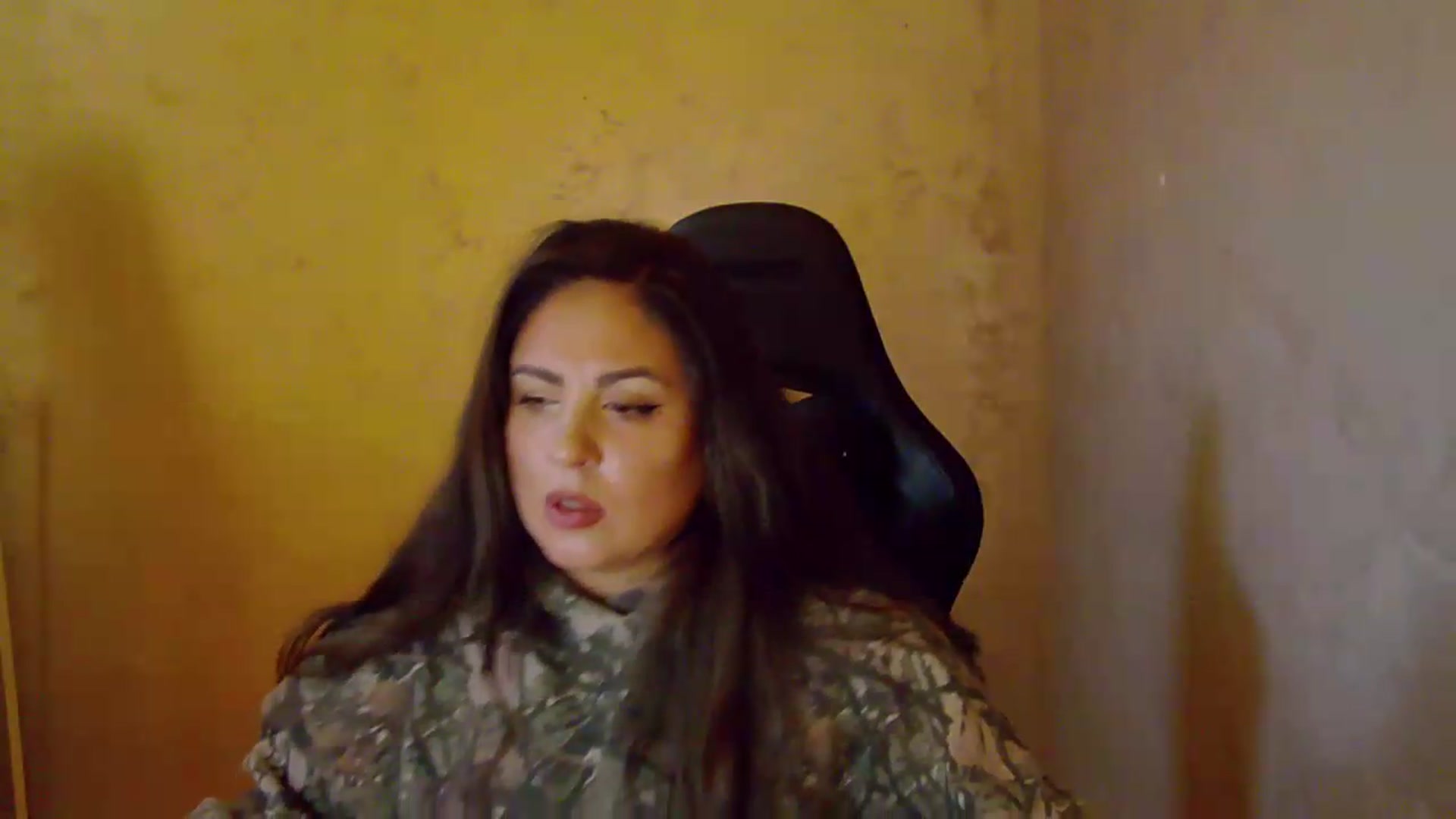 Gallery image thumbnail from NotVanilla's myfreecams stream on, 09/15/2026, 23:45 image 19 of 20