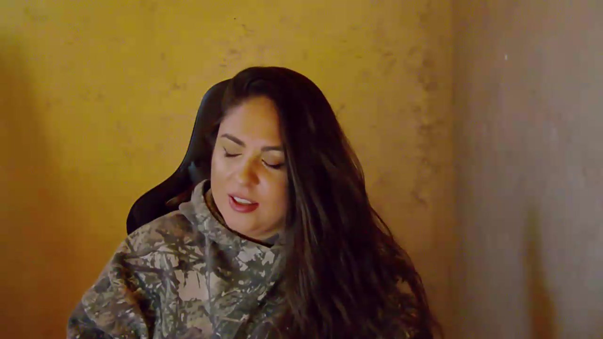Gallery image thumbnail from NotVanilla's myfreecams stream on, 09/16/2026, 01:28 image 20 of 20