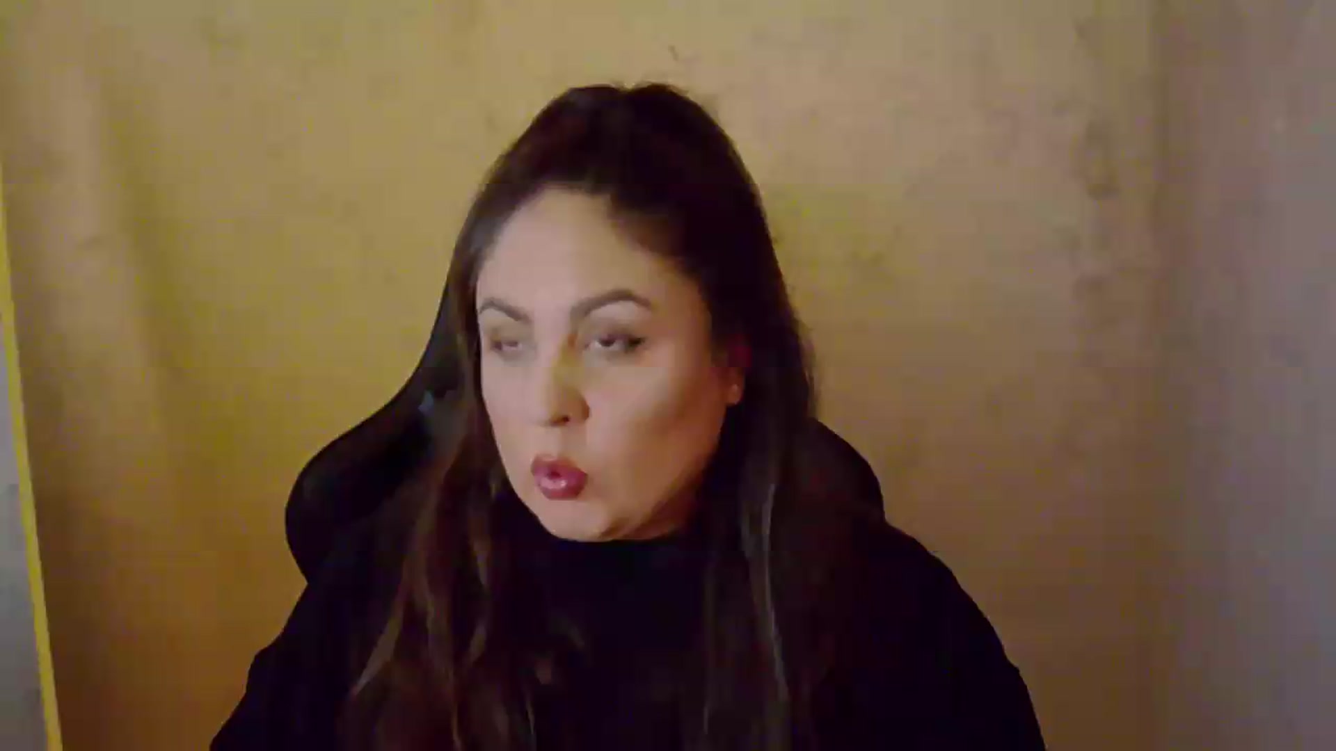 Gallery image thumbnail from NotVanilla's myfreecams stream on, 09/18/2026, 24:01 image 1 of 20