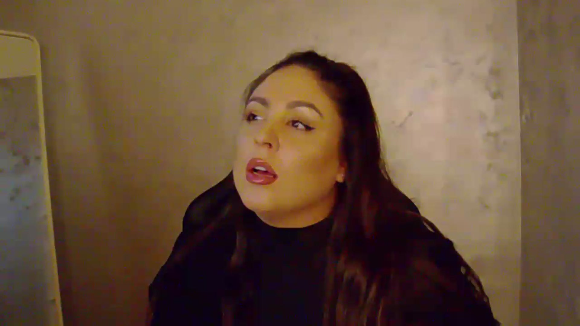 Gallery image thumbnail from NotVanilla's myfreecams stream on, 09/18/2026, 24:01 image 10 of 20