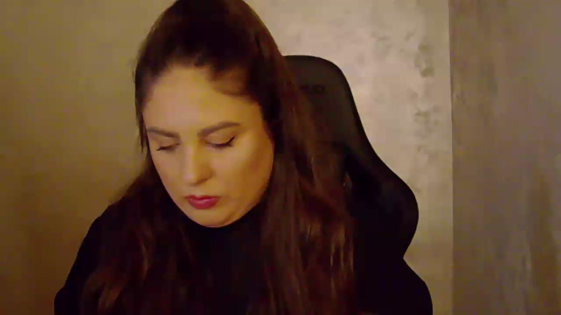 Gallery image thumbnail from NotVanilla's myfreecams stream on, 09/18/2026, 24:34 image 9 of 20