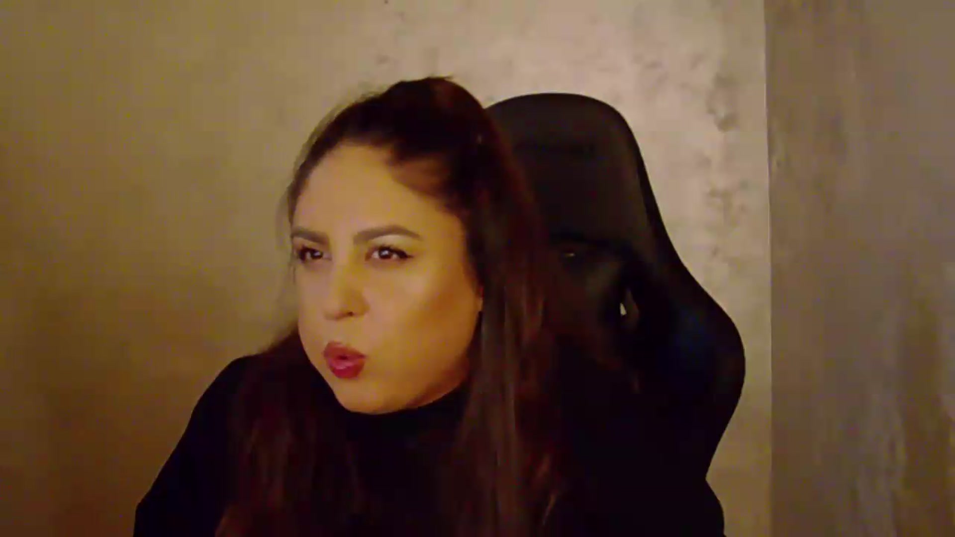 Gallery image thumbnail from NotVanilla's myfreecams stream on, 09/18/2026, 24:34 image 4 of 20