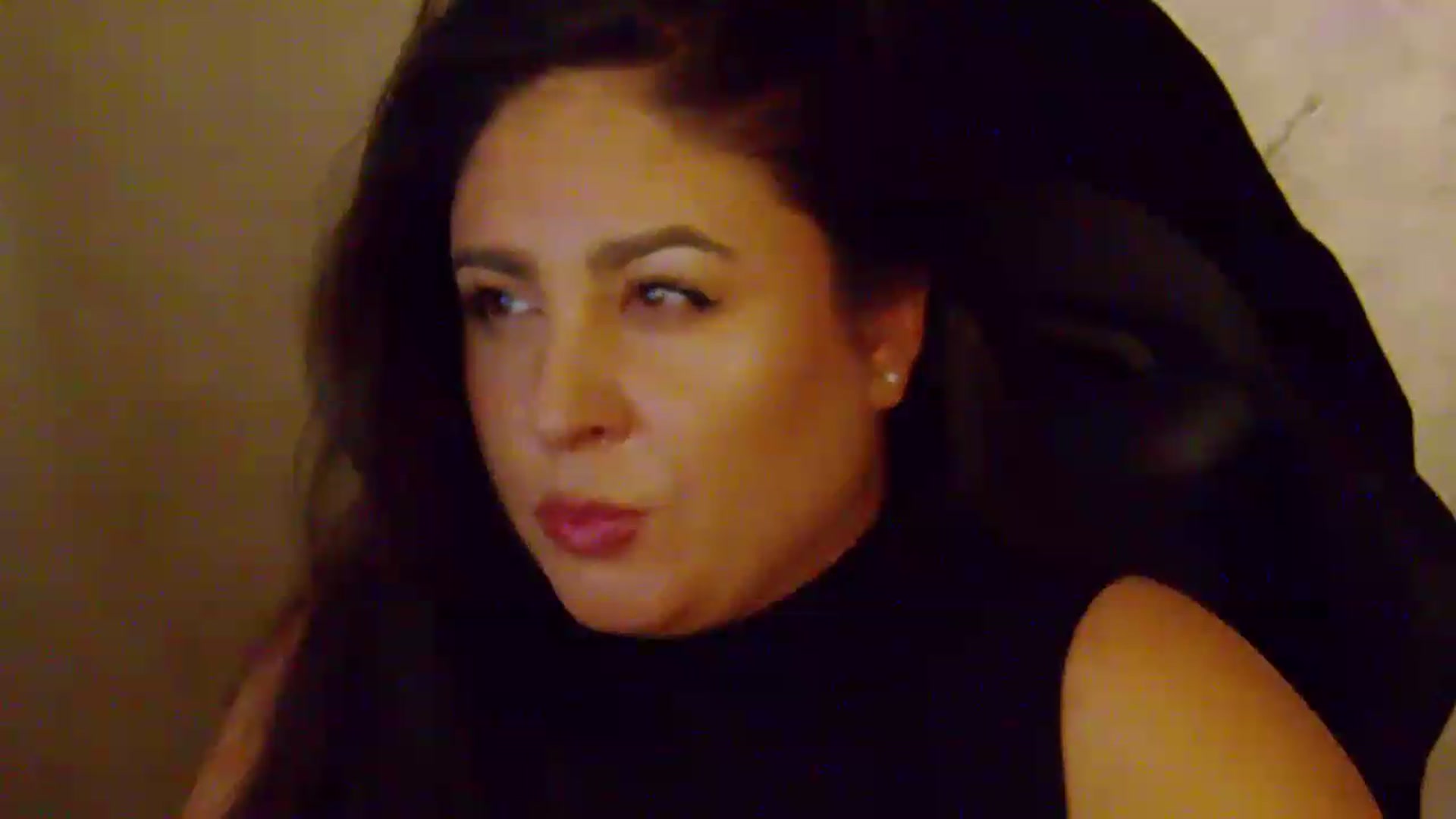 Gallery image thumbnail from NotVanilla's myfreecams stream on, 09/18/2026, 04:53 image 4 of 20