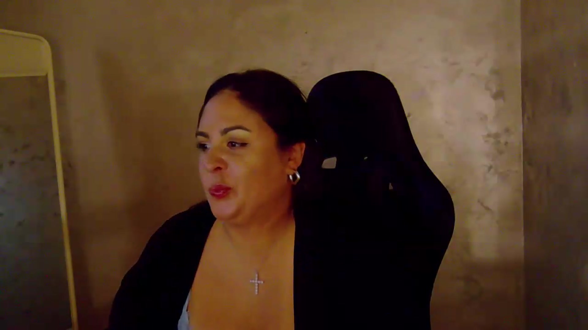 Gallery image thumbnail from NotVanilla's myfreecams stream on, 09/24/2026, 01:17 image 2 of 20