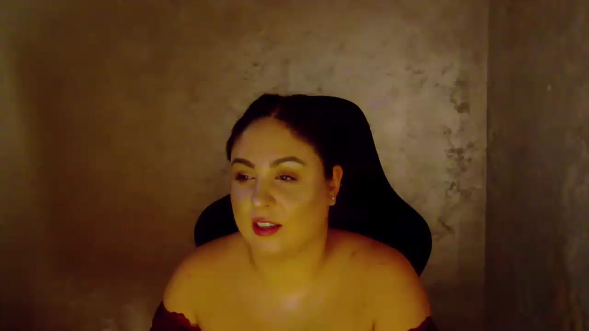 Gallery image thumbnail from NotVanilla's myfreecams stream on, 09/25/2026, 05:15 image 14 of 20
