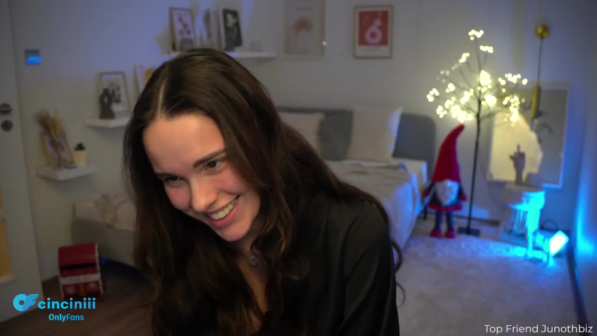 Gallery image thumbnail from NotYourNaomi's myfreecams stream on, 12/02/2024, 20:04 image 5 of 20