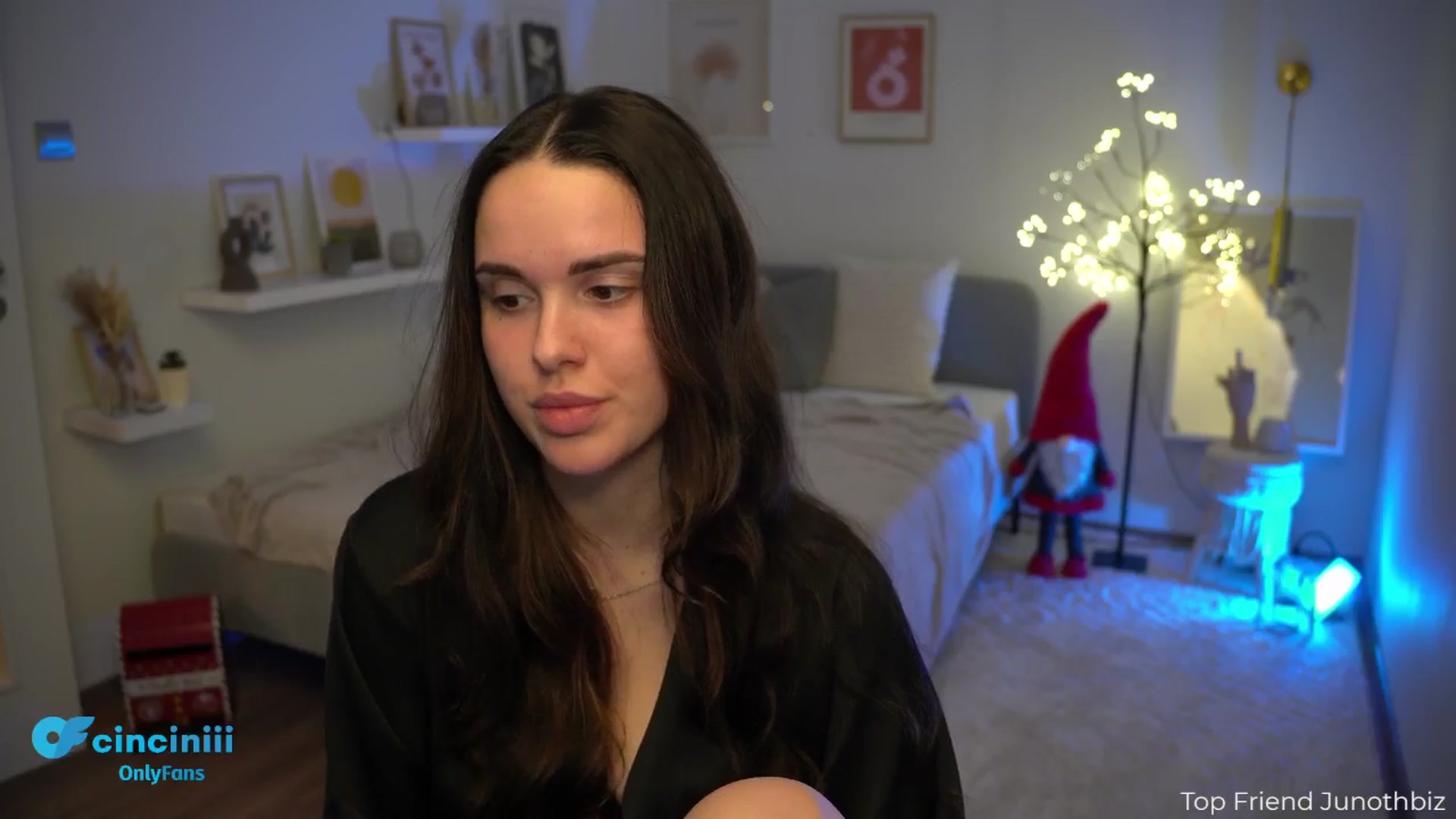 Gallery image thumbnail from NotYourNaomi's myfreecams stream on, 12/02/2024, 20:04 image 6 of 20