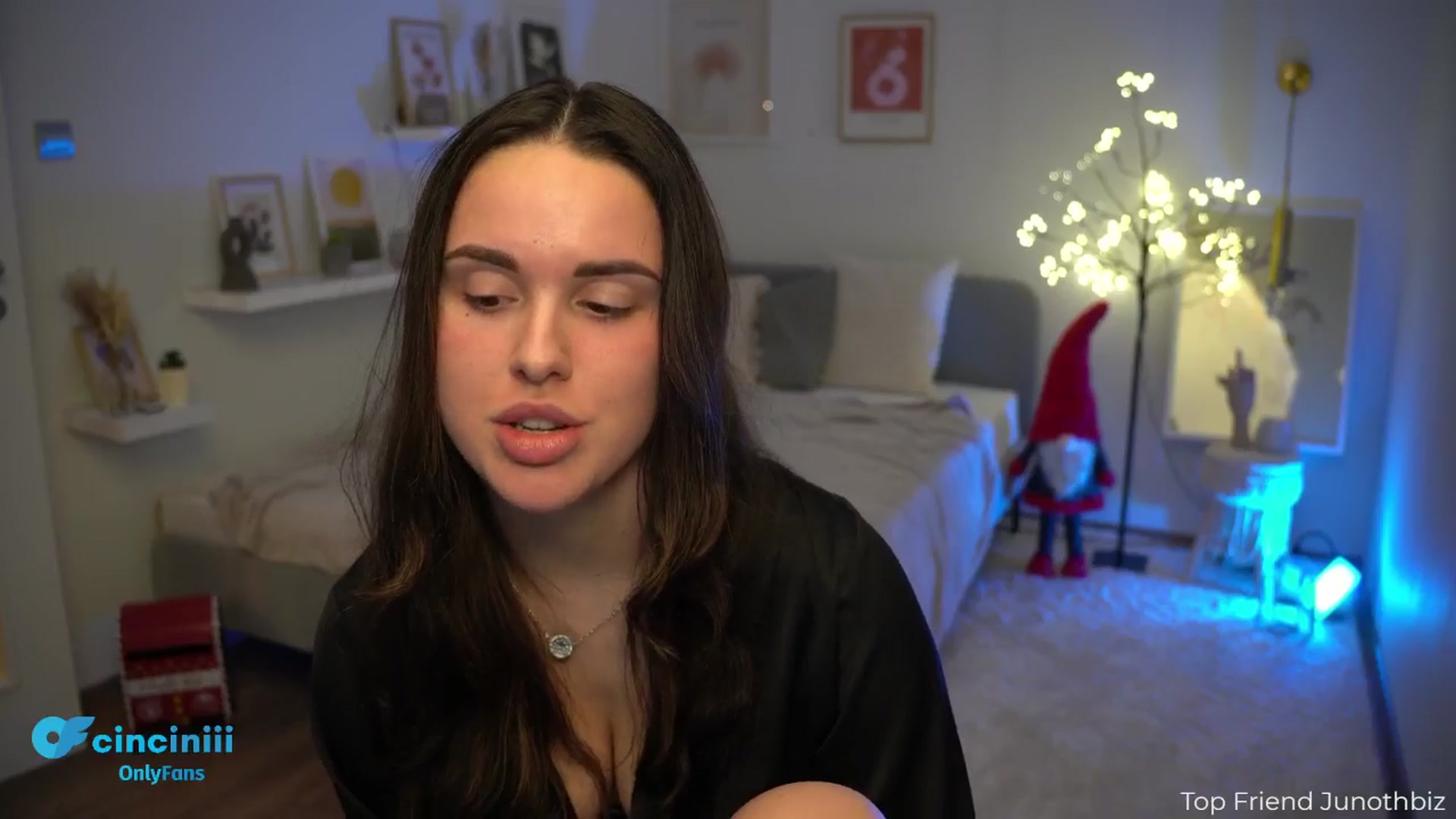 Gallery image thumbnail from NotYourNaomi's myfreecams stream on, 12/02/2024, 20:04 image 9 of 20