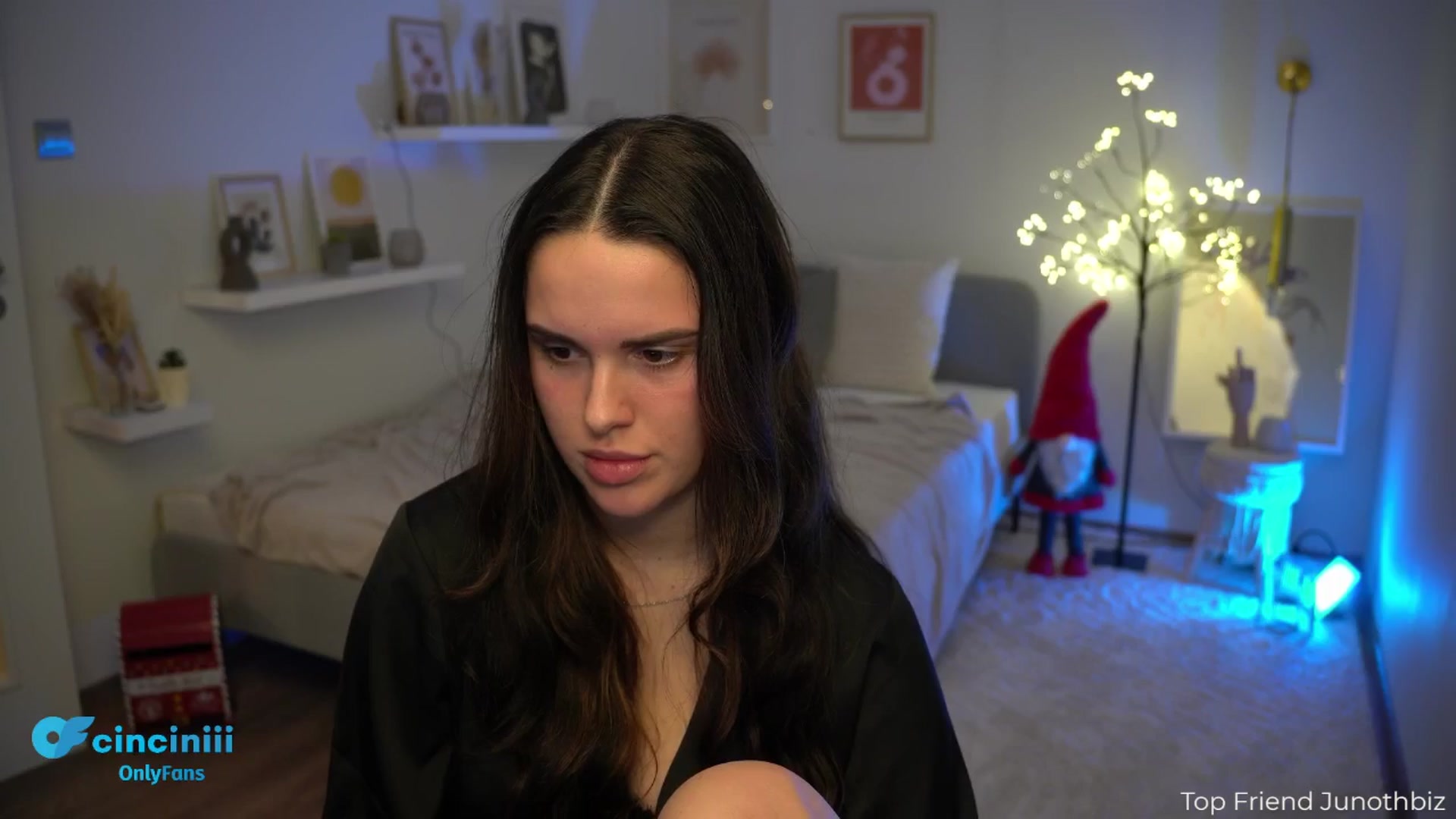 Gallery image thumbnail from NotYourNaomi's myfreecams stream on, 12/02/2024, 20:04 image 8 of 20