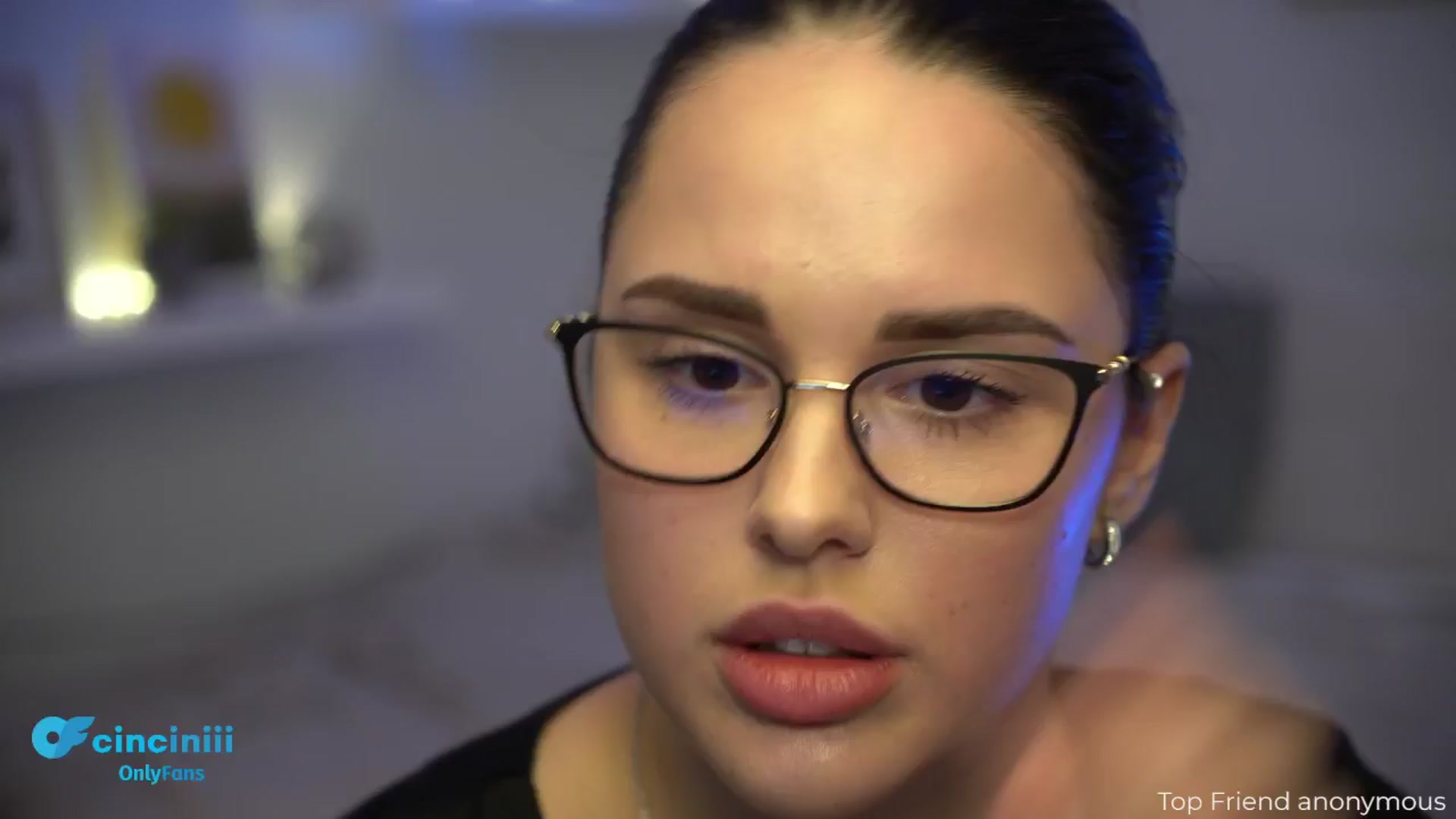 Gallery image thumbnail from NotYourNaomi's myfreecams stream on, 12/03/2024, 21:46 image 8 of 20