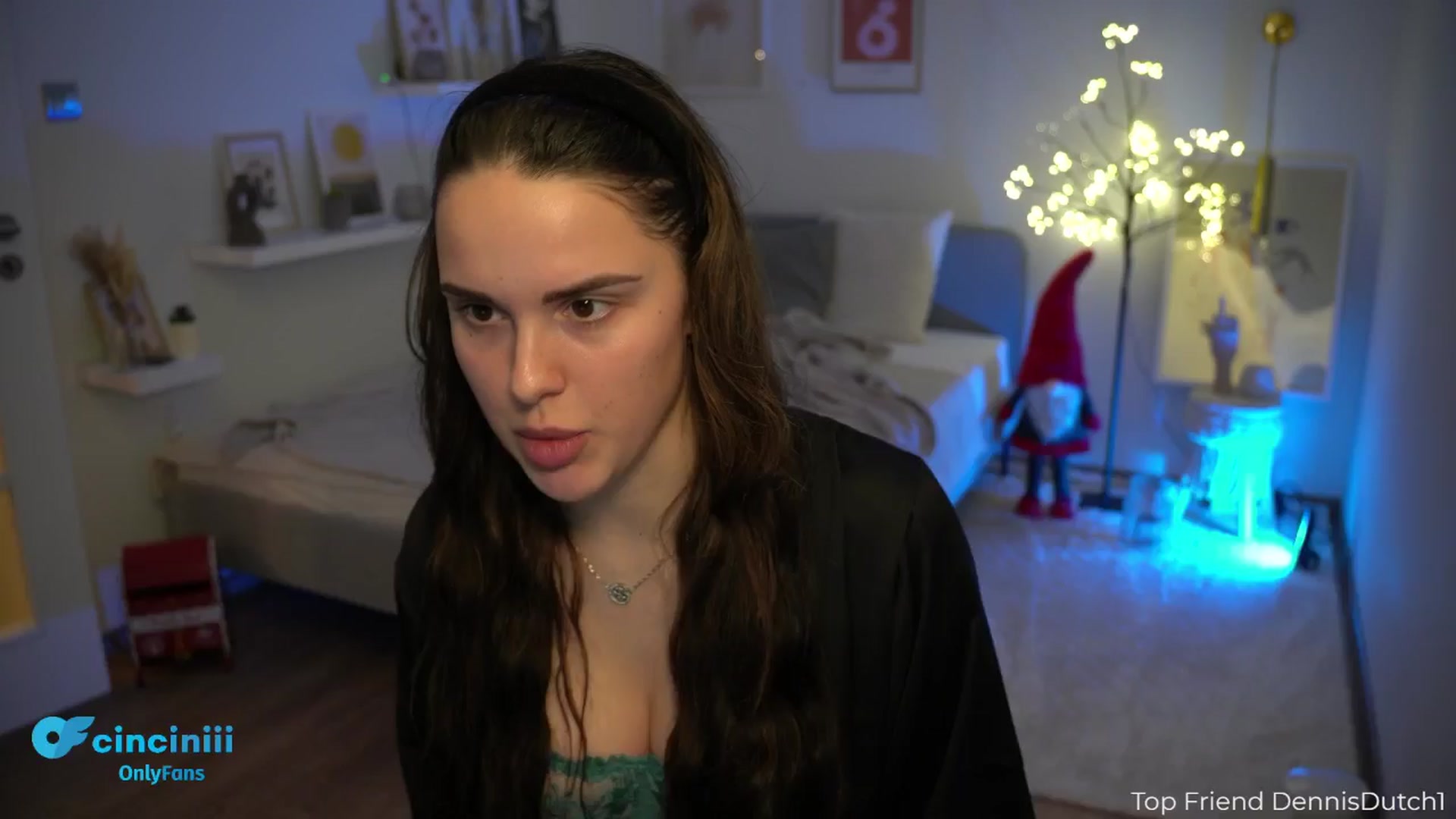 Gallery image thumbnail from NotYourNaomi's myfreecams stream on, 12/10/2024, 22:03 image 9 of 20